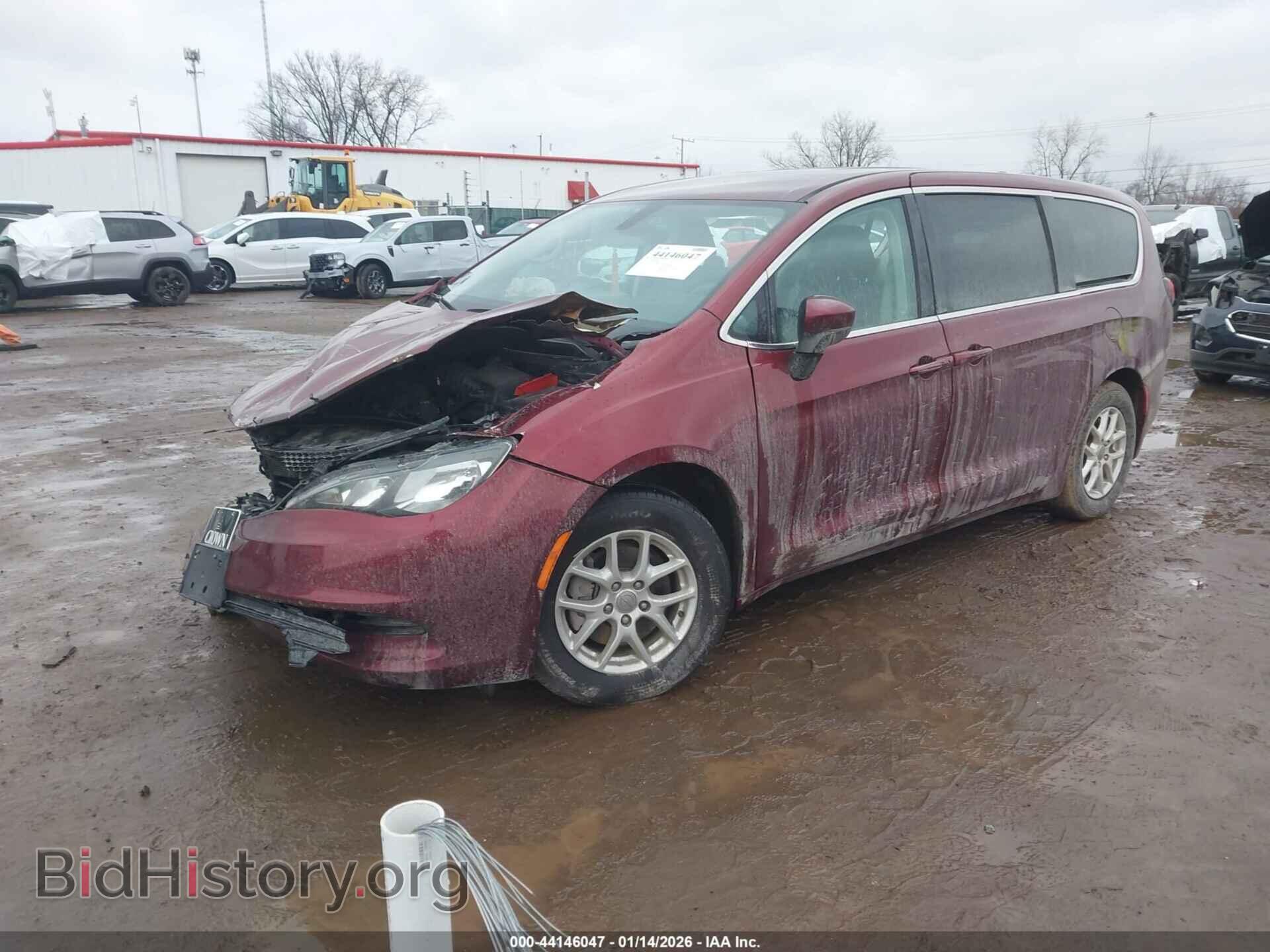 2017 CHRYSLER PACIFICA - VIN: 2C4RC1DG1HR588228 - Фото 2