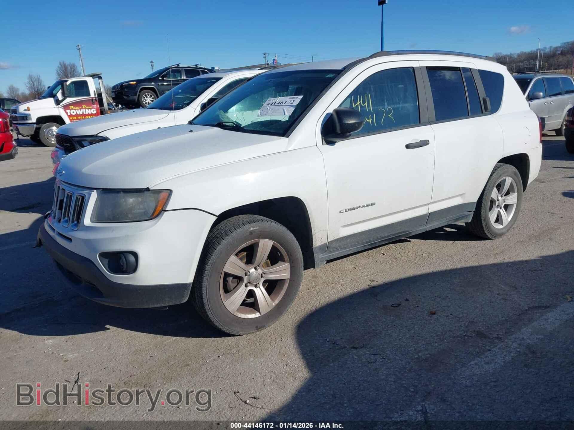 2014 JEEP COMPASS - VIN: 1C4NJDBB0ED835122 - Фото 2