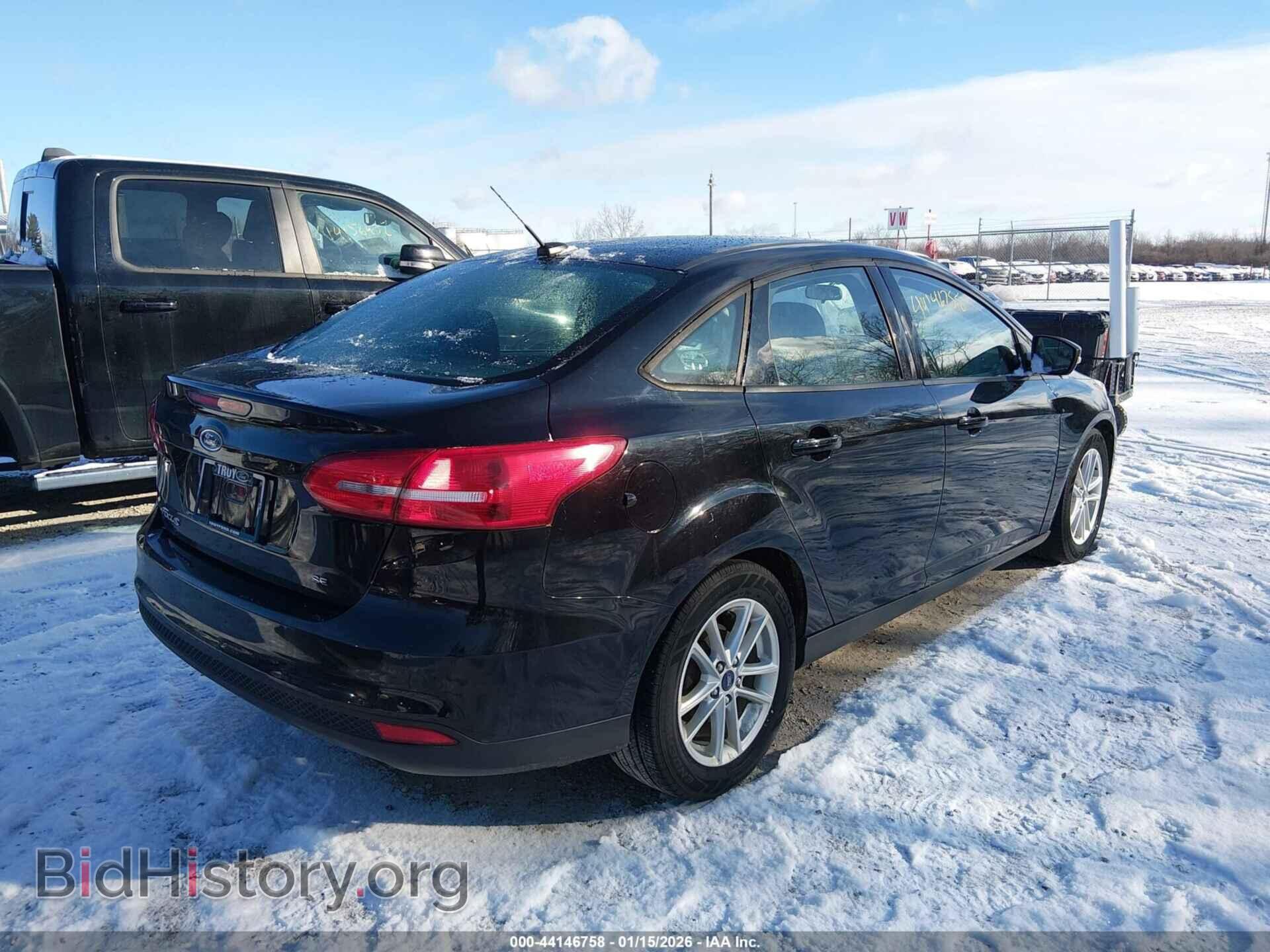 2017 FORD FOCUS - VIN: 1FADP3F23HL289852 - Фото 4