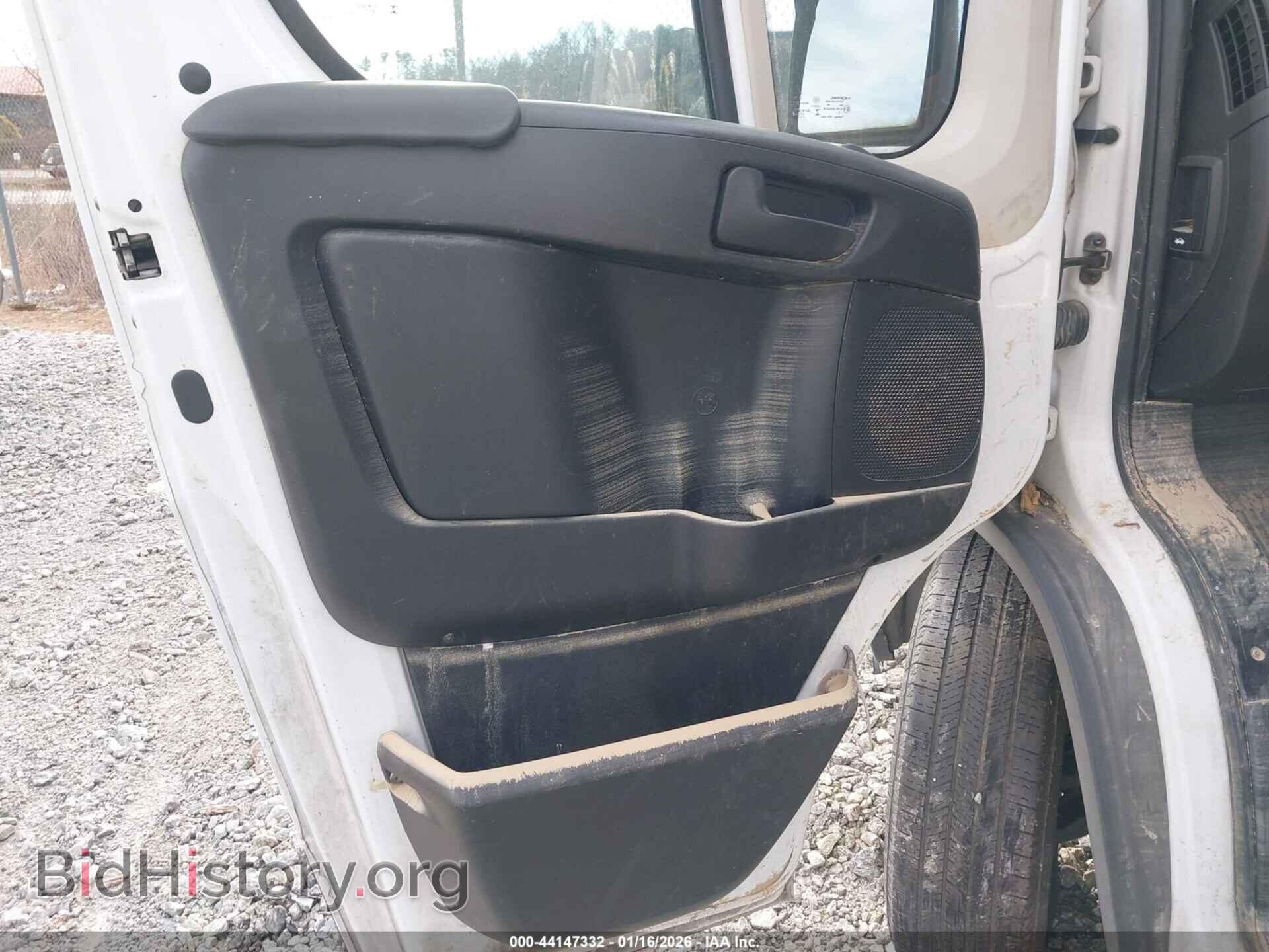 2018 RAM PROMASTER 2500 - VIN: 3C6TRVDG2JE118932 - Фото 6