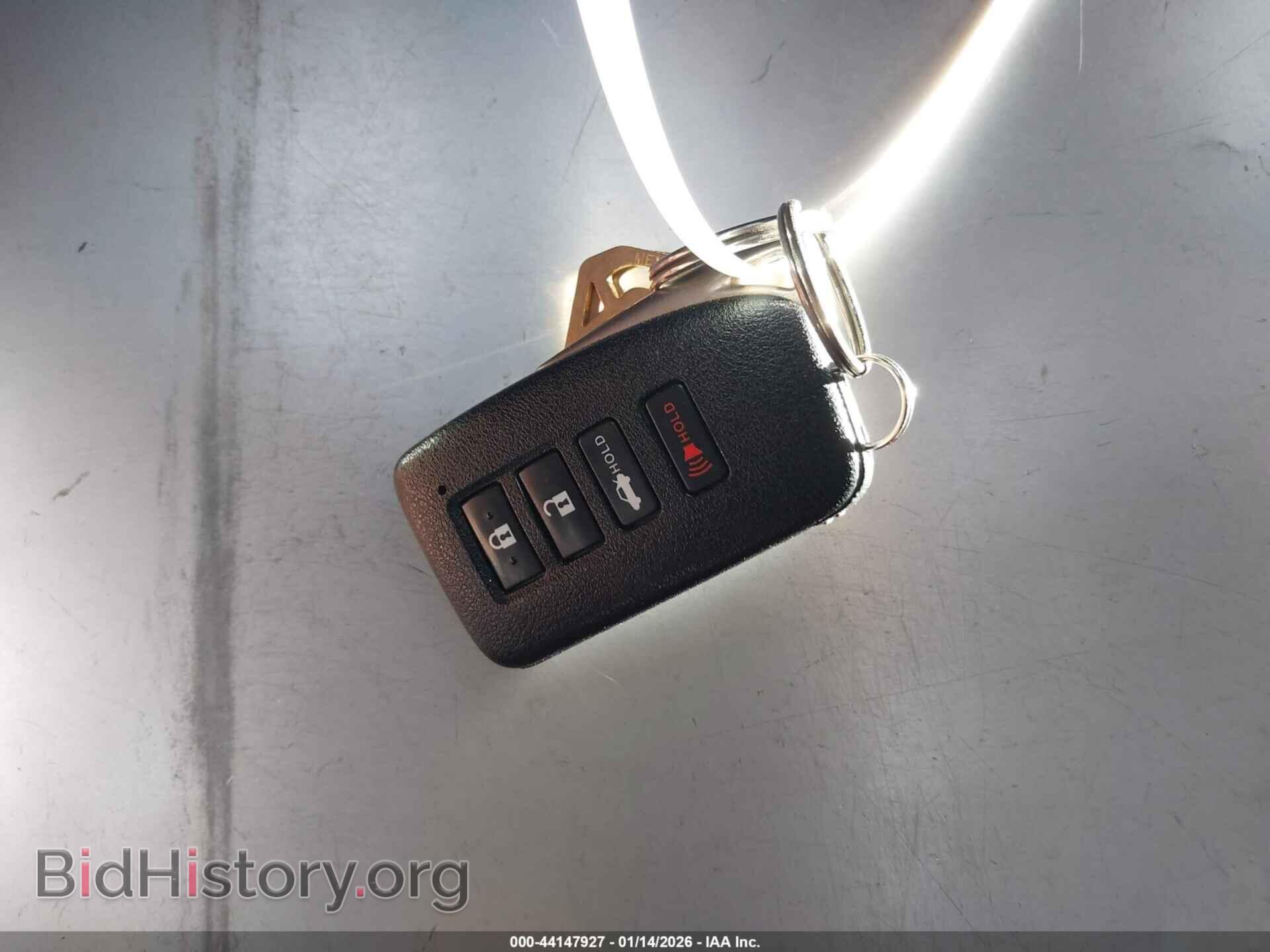 2015 LEXUS IS 250 - VIN: JTHBF1D20F5078068 - Photo 11