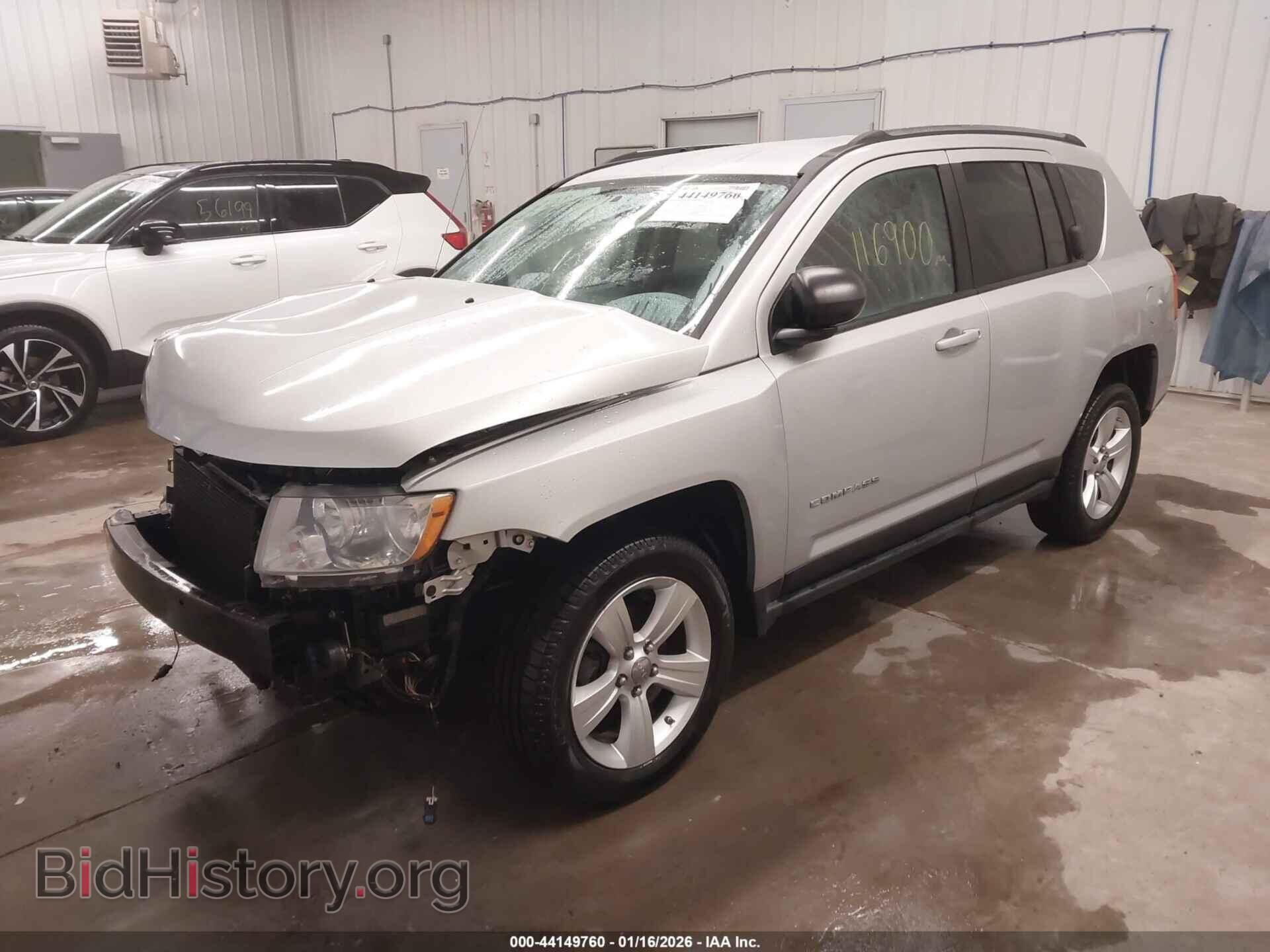 2013 JEEP COMPASS - VIN: 1C4NJCBA8DD102400 - Фото 2