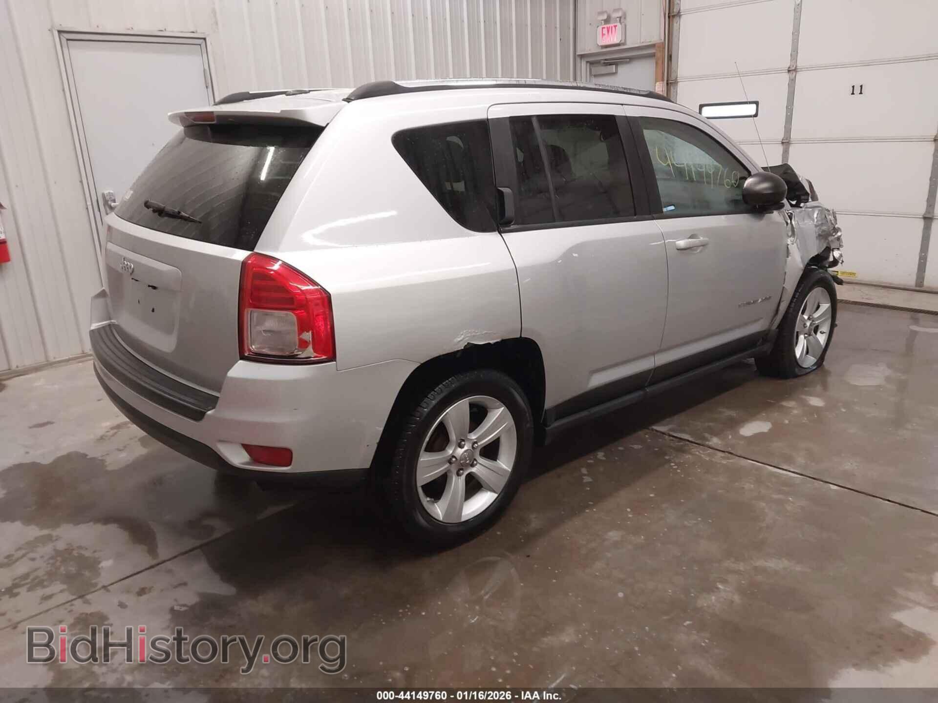 2013 JEEP COMPASS - VIN: 1C4NJCBA8DD102400 - Фото 4