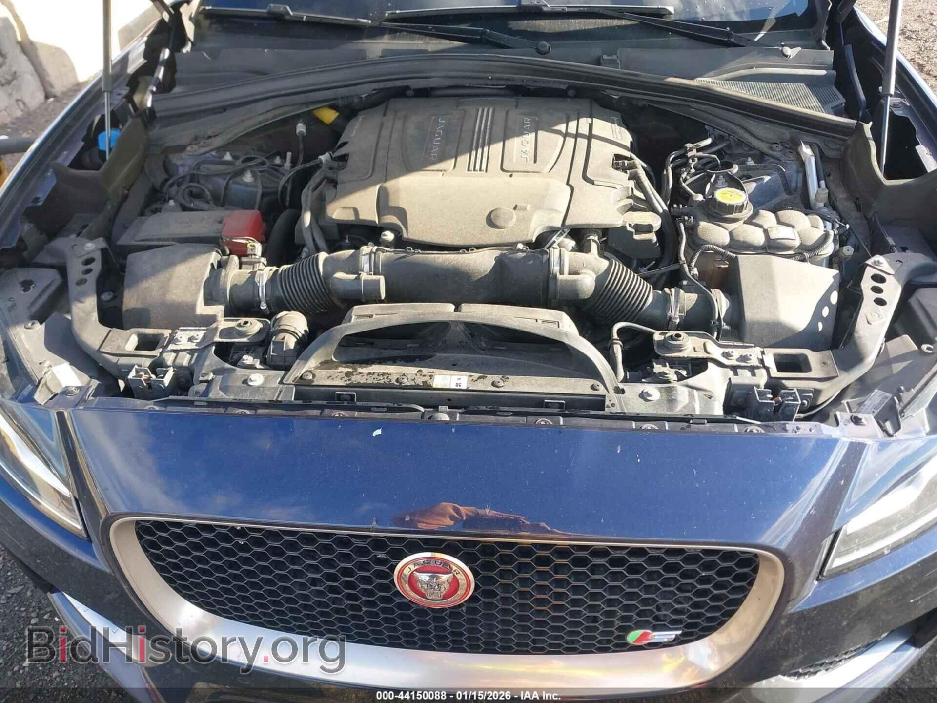 2017 JAGUAR F-PACE - VIN: SADCM2BV3HA060404 - Photo 10