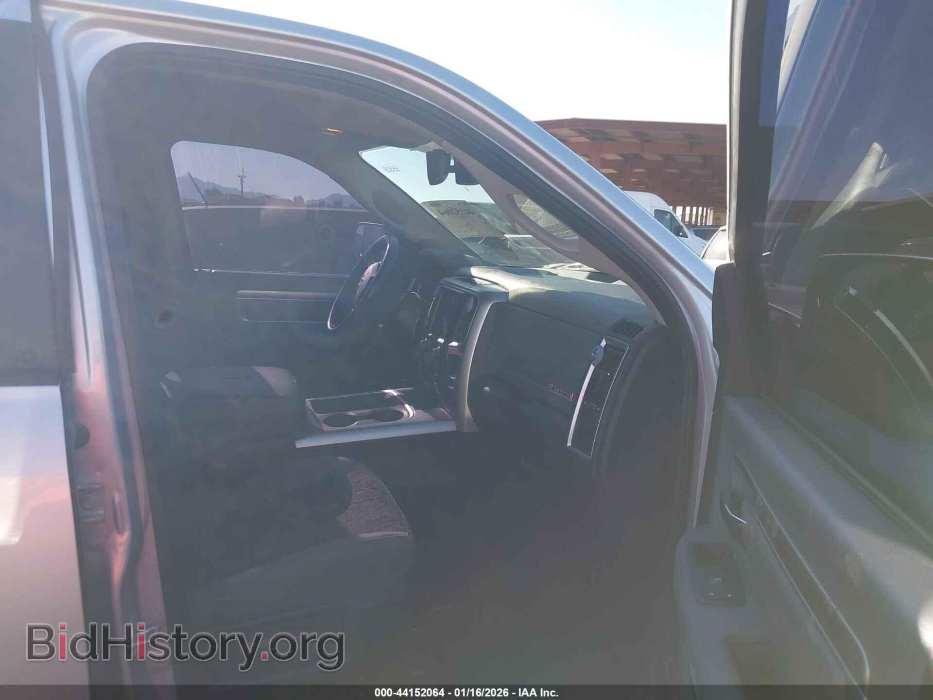 2016 RAM 1500 - VIN: 1C6RR7LT5GS104856 - Фото 5