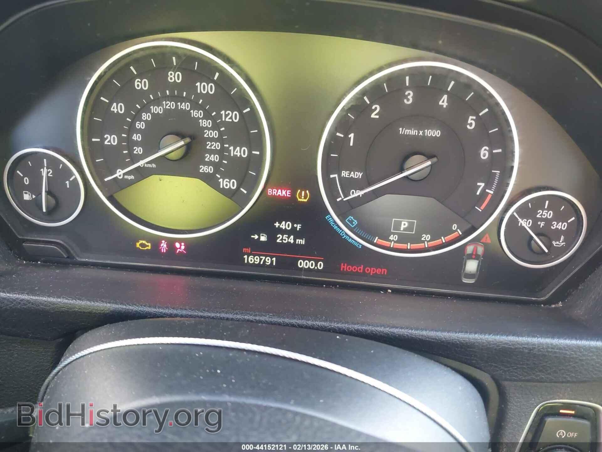 2016 BMW 320I - VIN: WBA8A3C59GK688987 - Фото 7