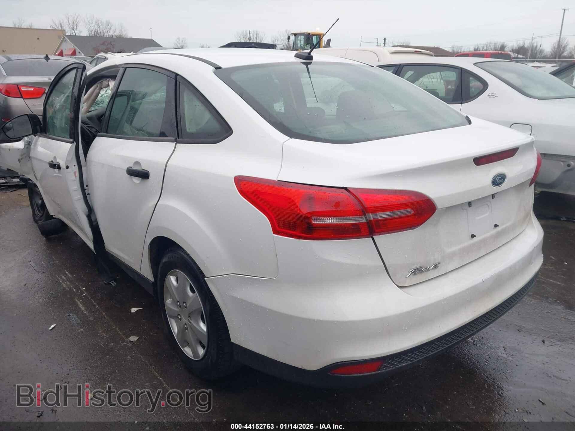 2018 FORD FOCUS - VIN: 1FADP3E21JL276430 - Фото 3
