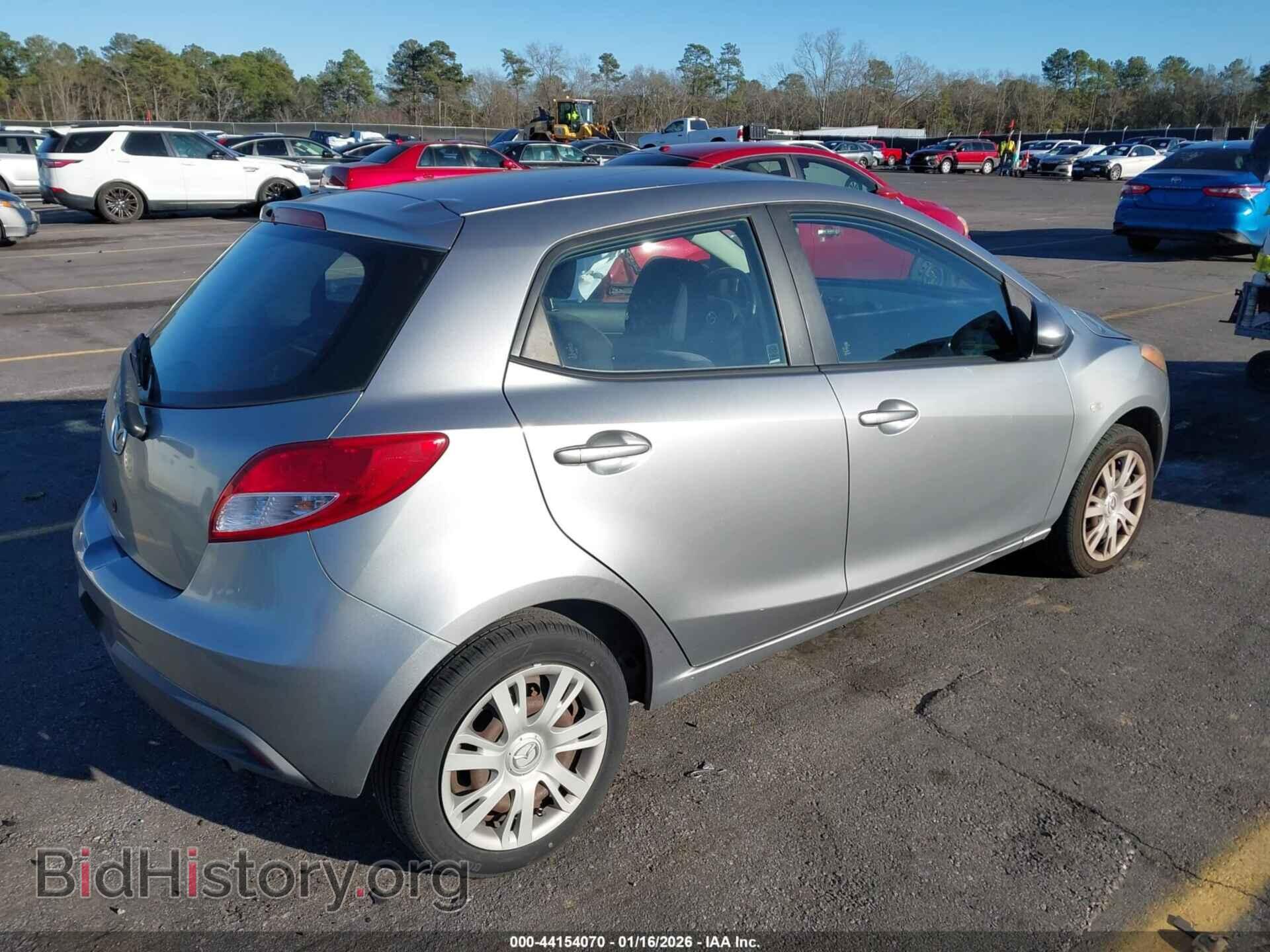 2013 MAZDA MAZDA2 - VIN: JM1DE1KY1D0156274 - Фото 4