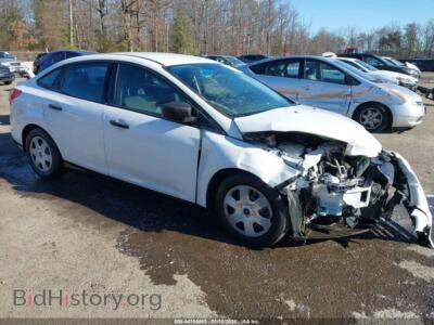 2014 Ford FOCUS S, белый — VIN 1FADP3E23EL295809, IAAI