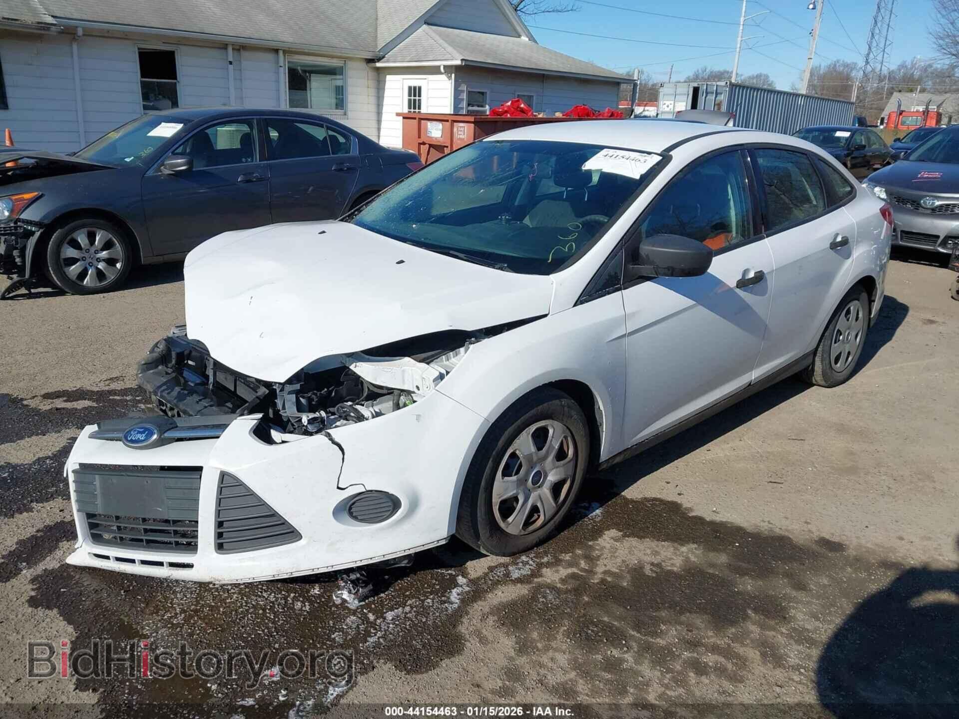 2014 FORD FOCUS - VIN: 1FADP3E23EL295809 - Фото 2