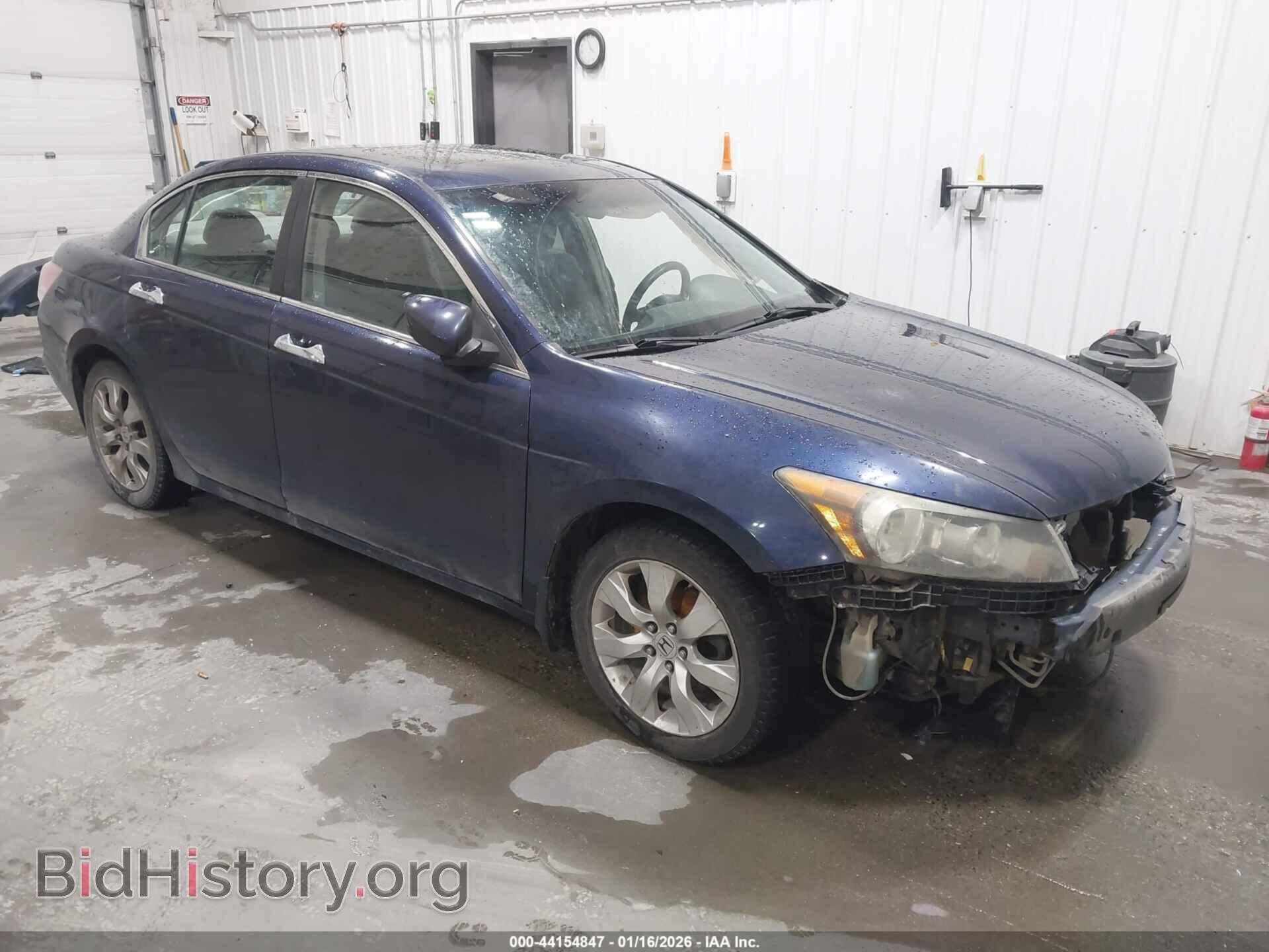Photo 1HGCP36748A068579 - HONDA ACCORD 2008
