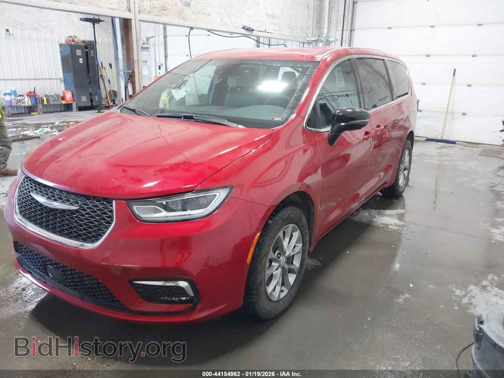 2025 CHRYSLER PACIFICA - VIN: 2C4RC3BG5SR606574 - Photo 2
