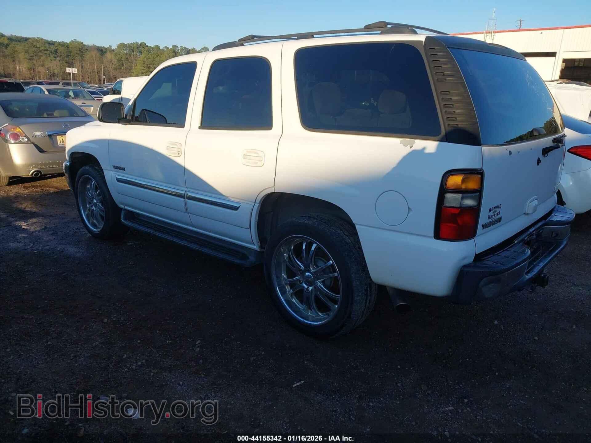 2006 GMC YUKON - VIN: 1GKEC13VX6R106863 - Фото 3