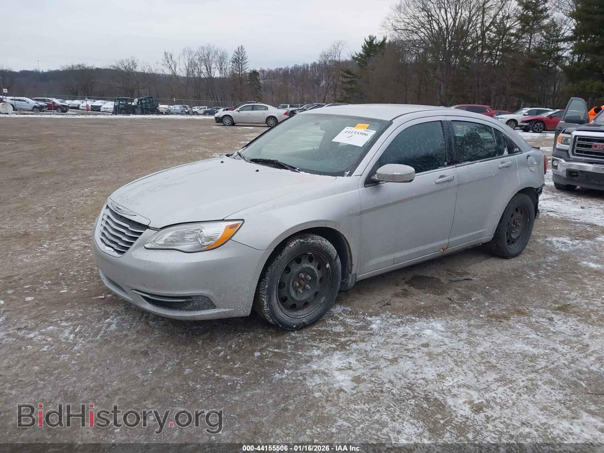 2012 CHRYSLER 200 - VIN: 1C3CCBAB2CN101116 - Photo 2