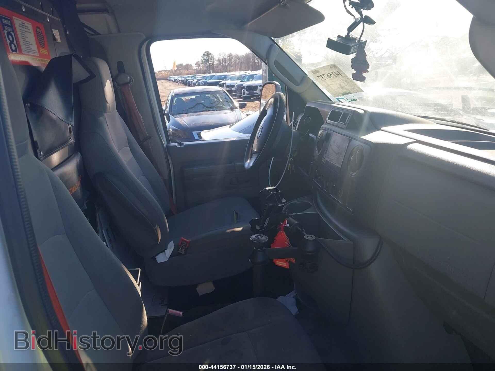 2010 FORD E-150 - VIN: 1FTNE1EW5ADA91836 - Фото 5