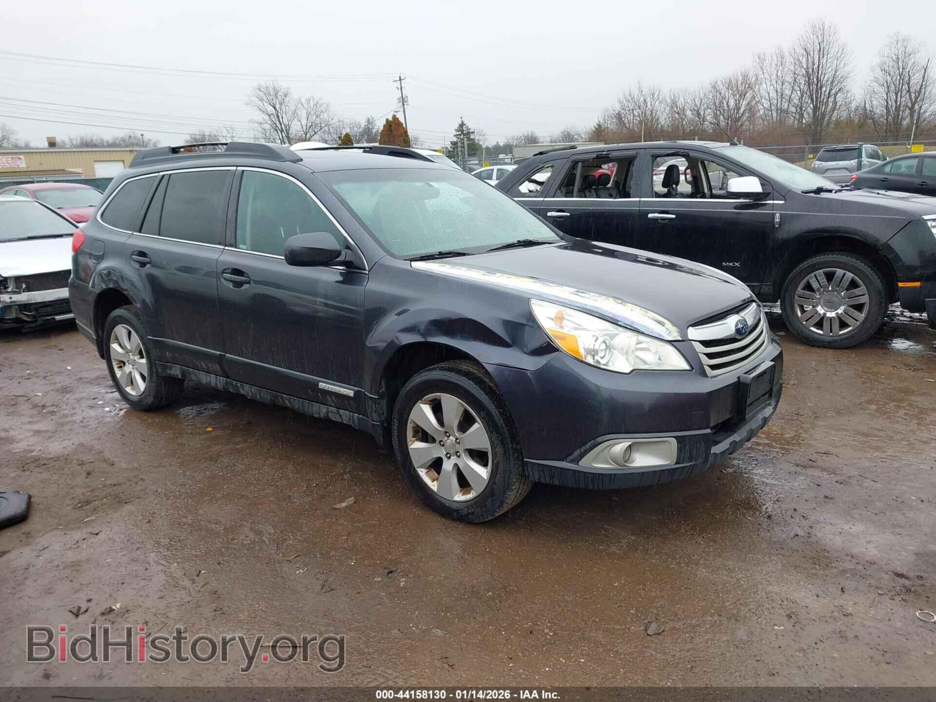 Photo 4S4BRBGC2B3440762 - SUBARU OUTBACK 2011
