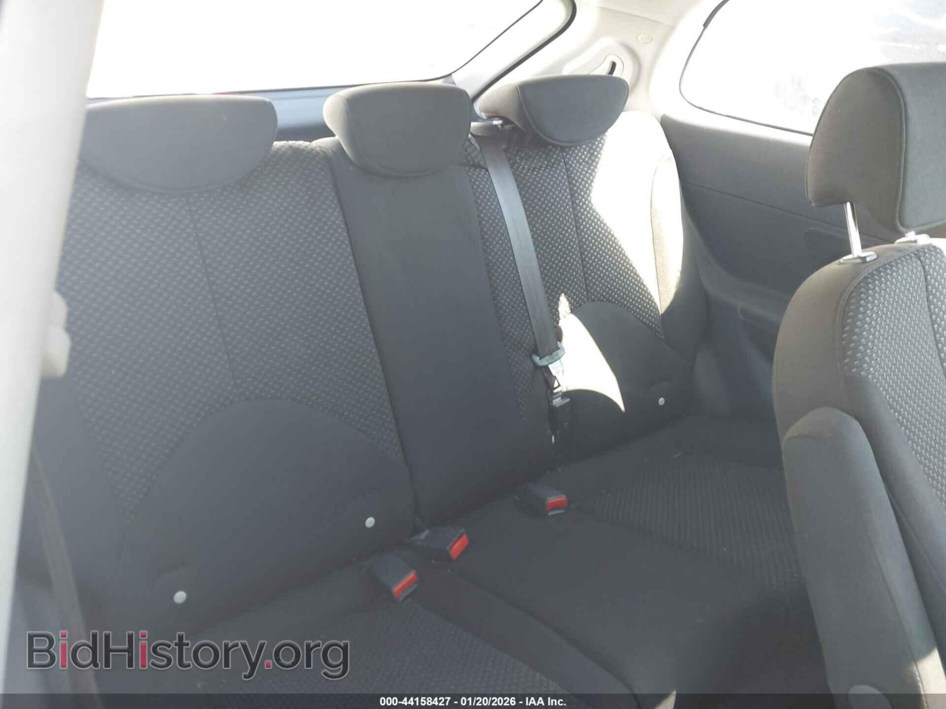 2007 HYUNDAI ACCENT - VIN: KMHCM36C37U044710 - Фото 8