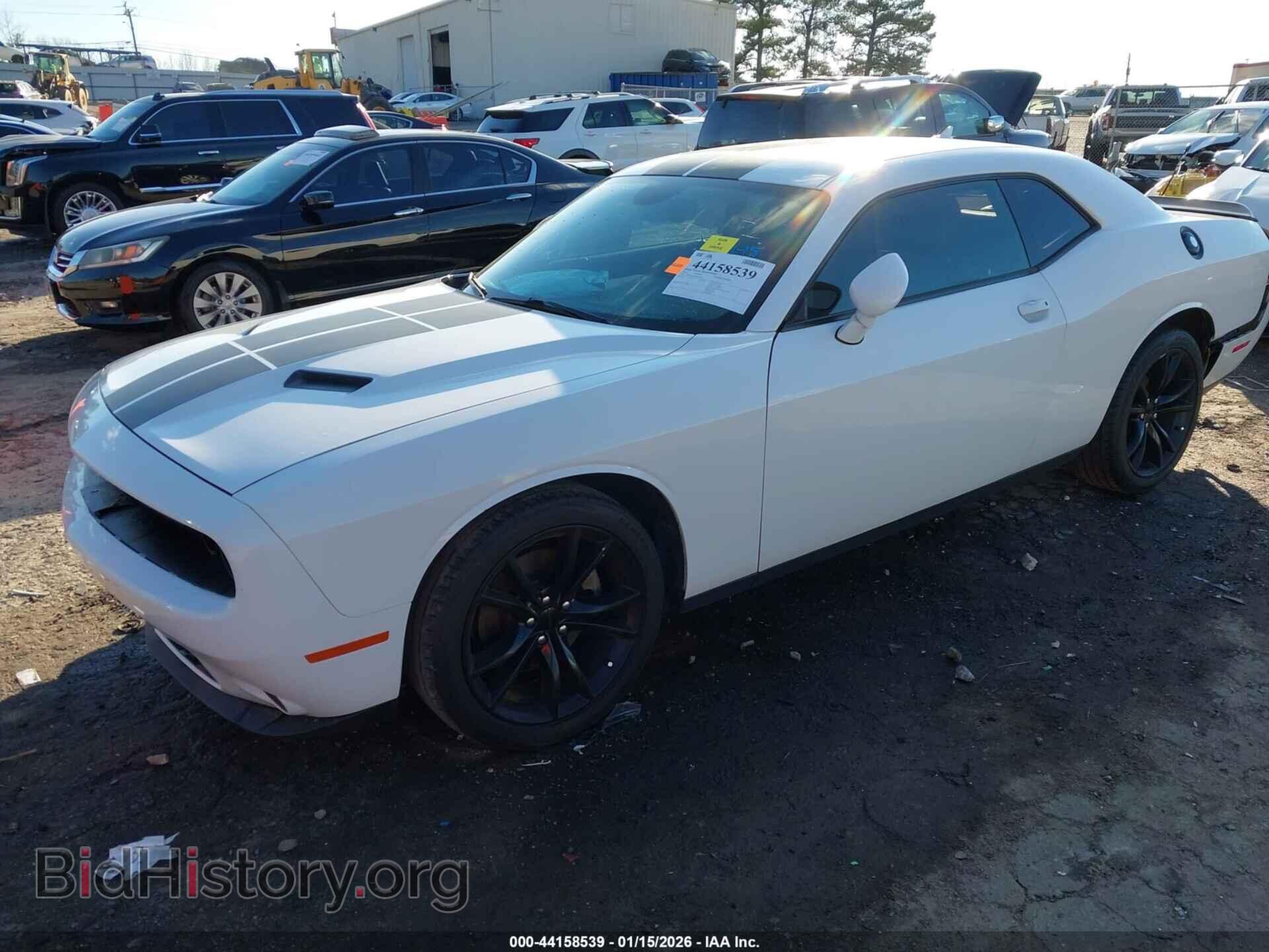 2016 DODGE CHALLENGER - VIN: 2C3CDZAG0GH337909 - Photo 2