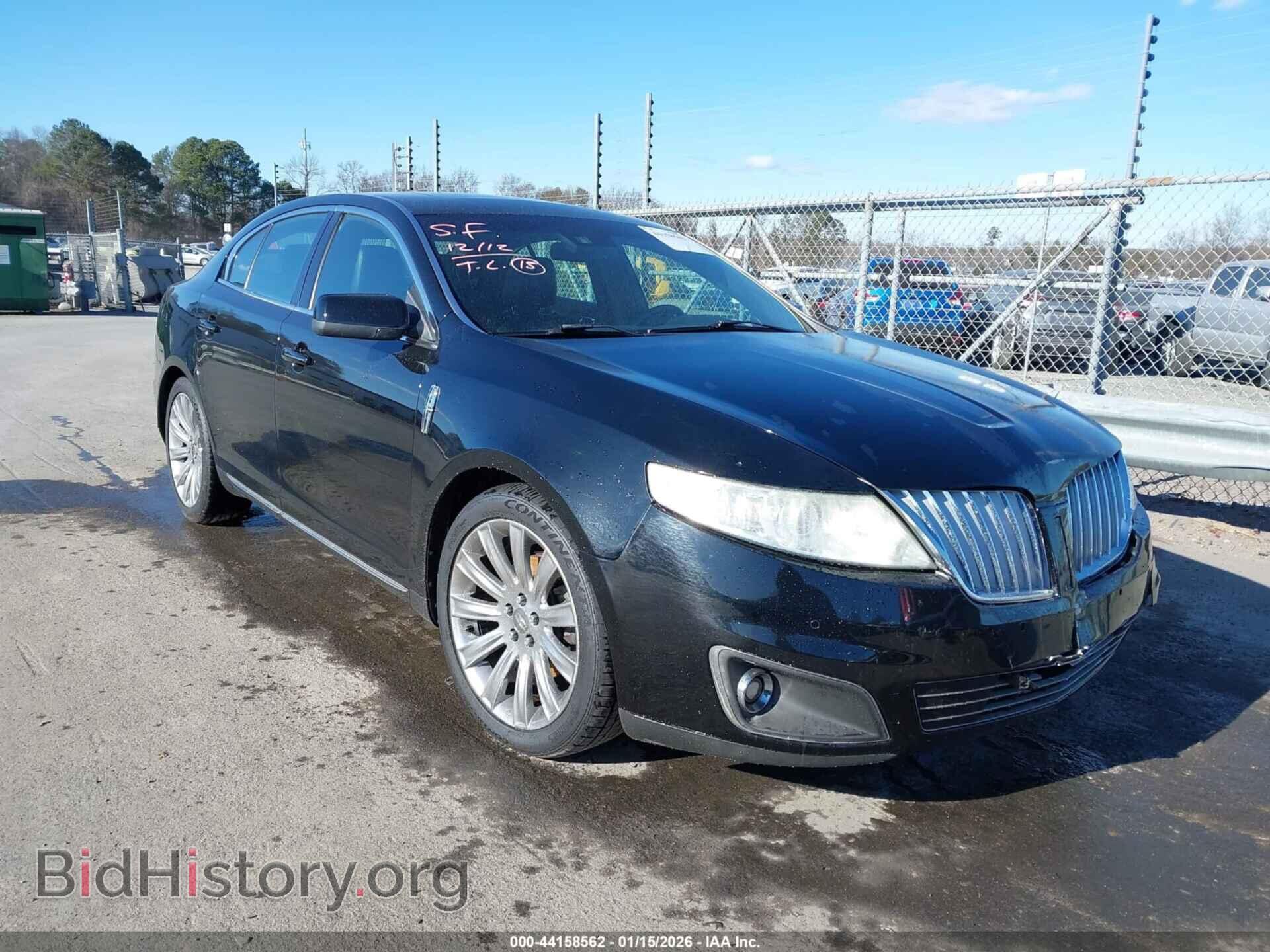 Photo 1LNHL9FT6CG802401 - LINCOLN MKS 2012
