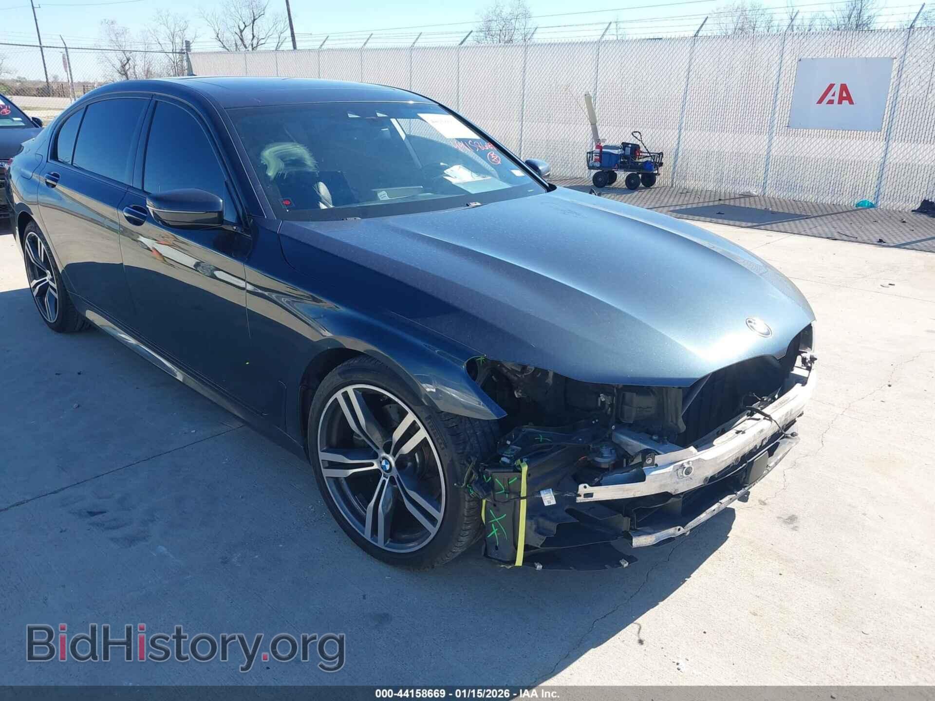Фотография WBA7E2C52KB218657 - BMW 740I 2019