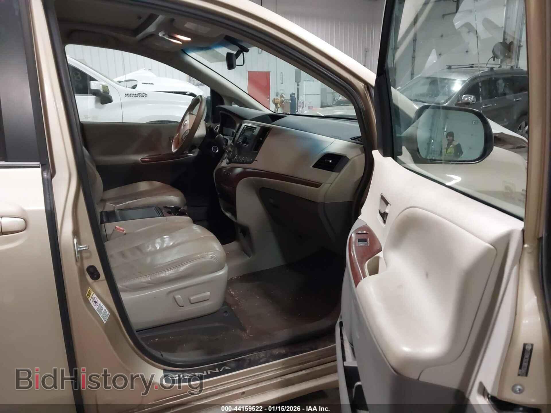 2013 TOYOTA SIENNA - VIN: 5TDYK3DC8DS358422 - Фото 5