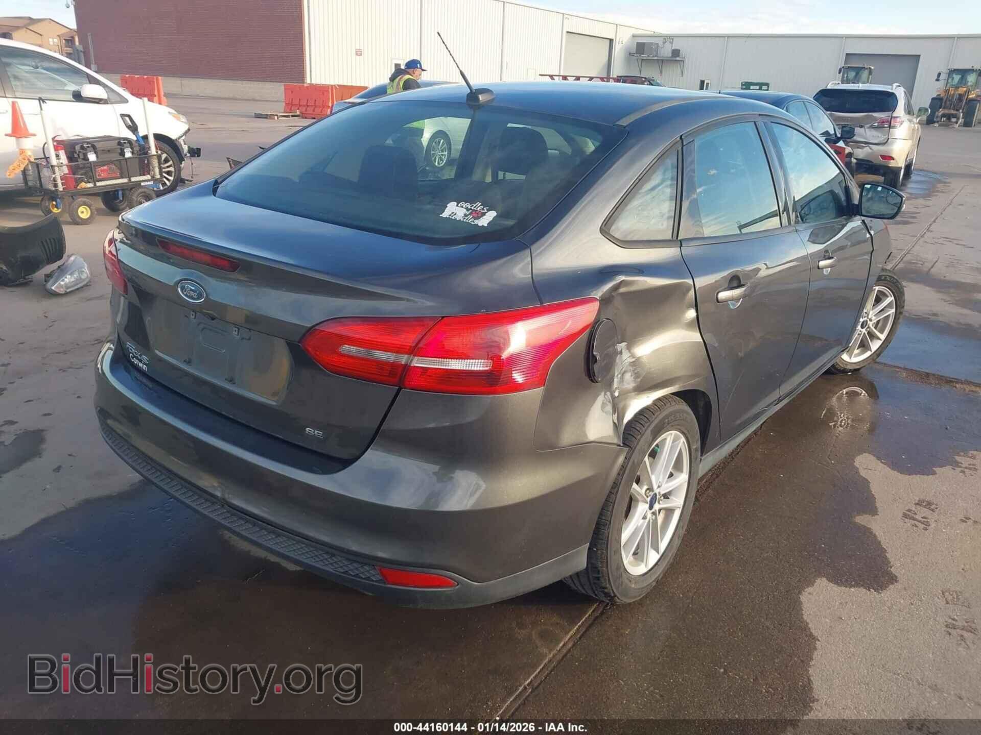 2017 FORD FOCUS - VIN: 1FADP3F29HL314303 - Фото 4
