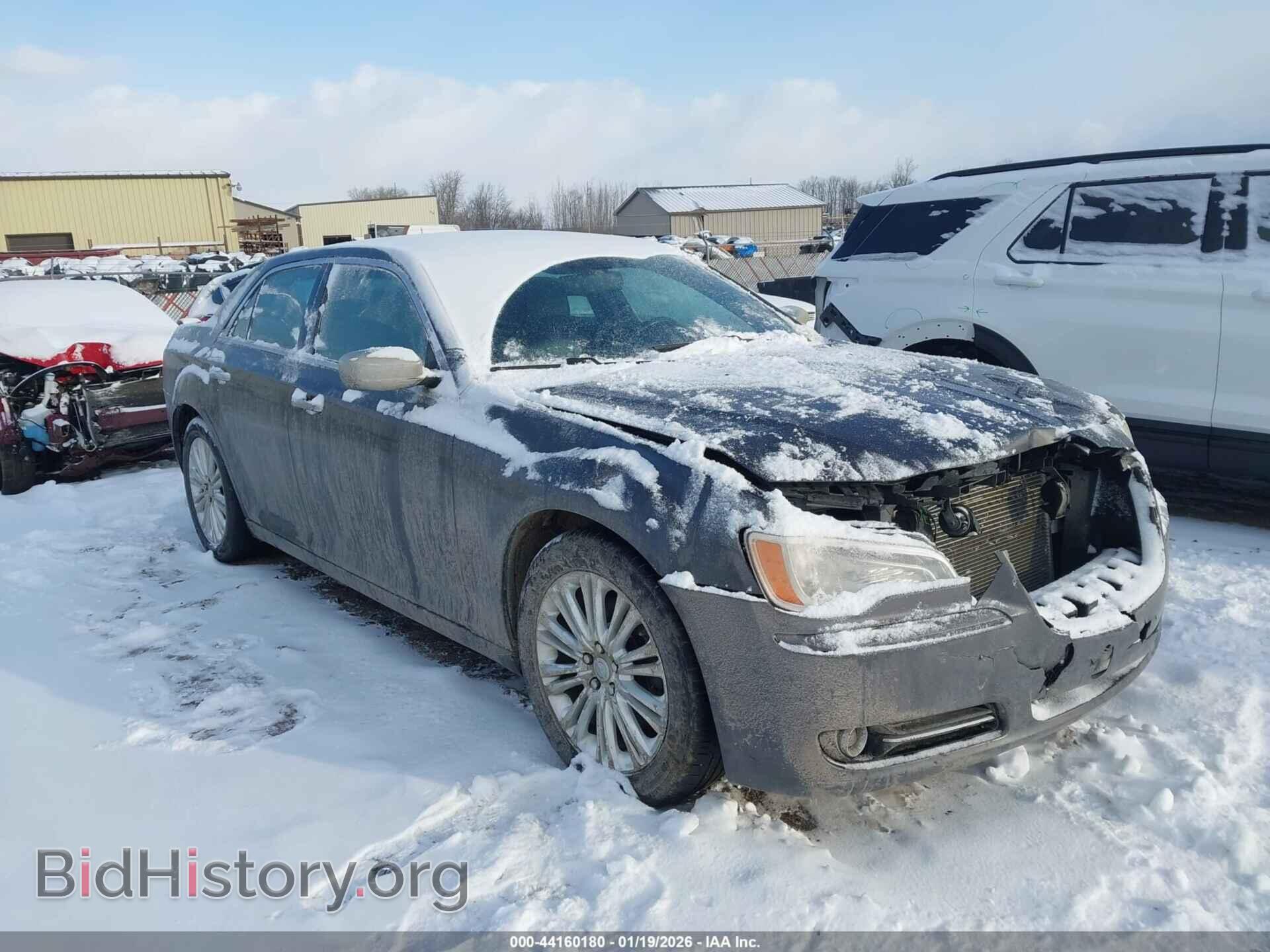 Фотография 2C3CCAKG9EH120844 - CHRYSLER 300C 2014