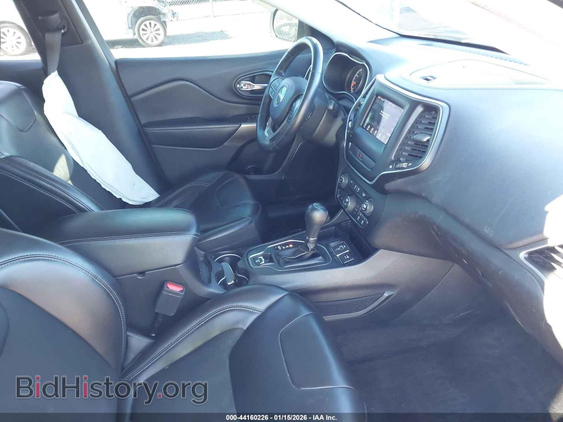2019 JEEP CHEROKEE - VIN: 1C4PJLLB1KD222875 - Фото 5