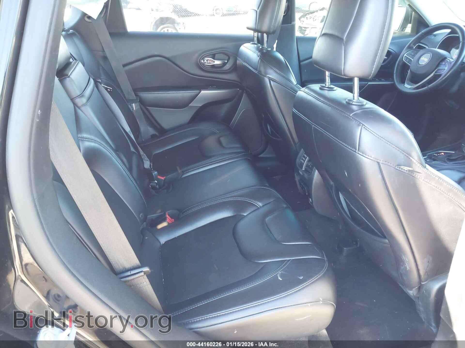 2019 JEEP CHEROKEE - VIN: 1C4PJLLB1KD222875 - Фото 8