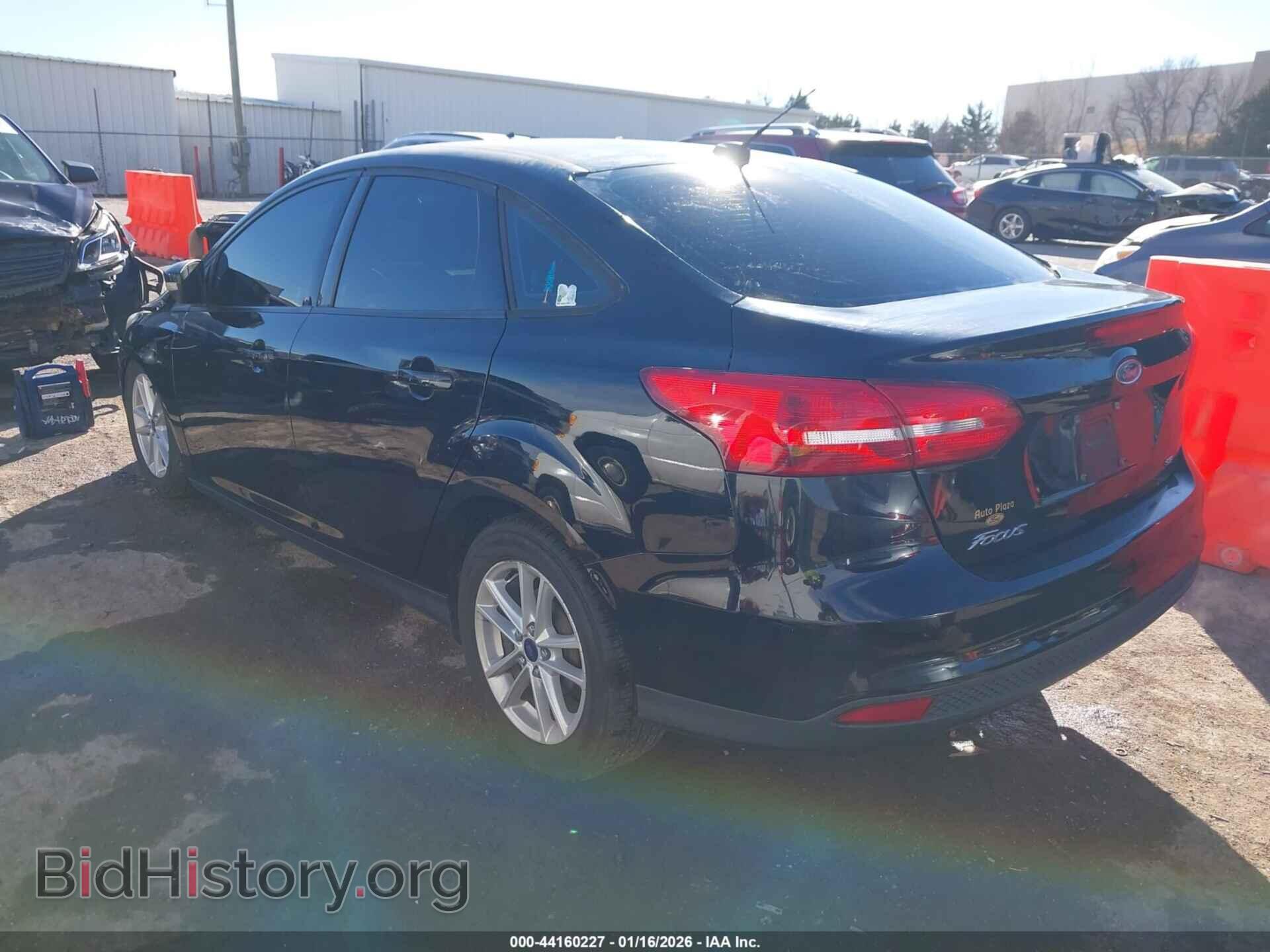 2017 FORD FOCUS - VIN: 1FADP3F21HL245106 - Фото 3