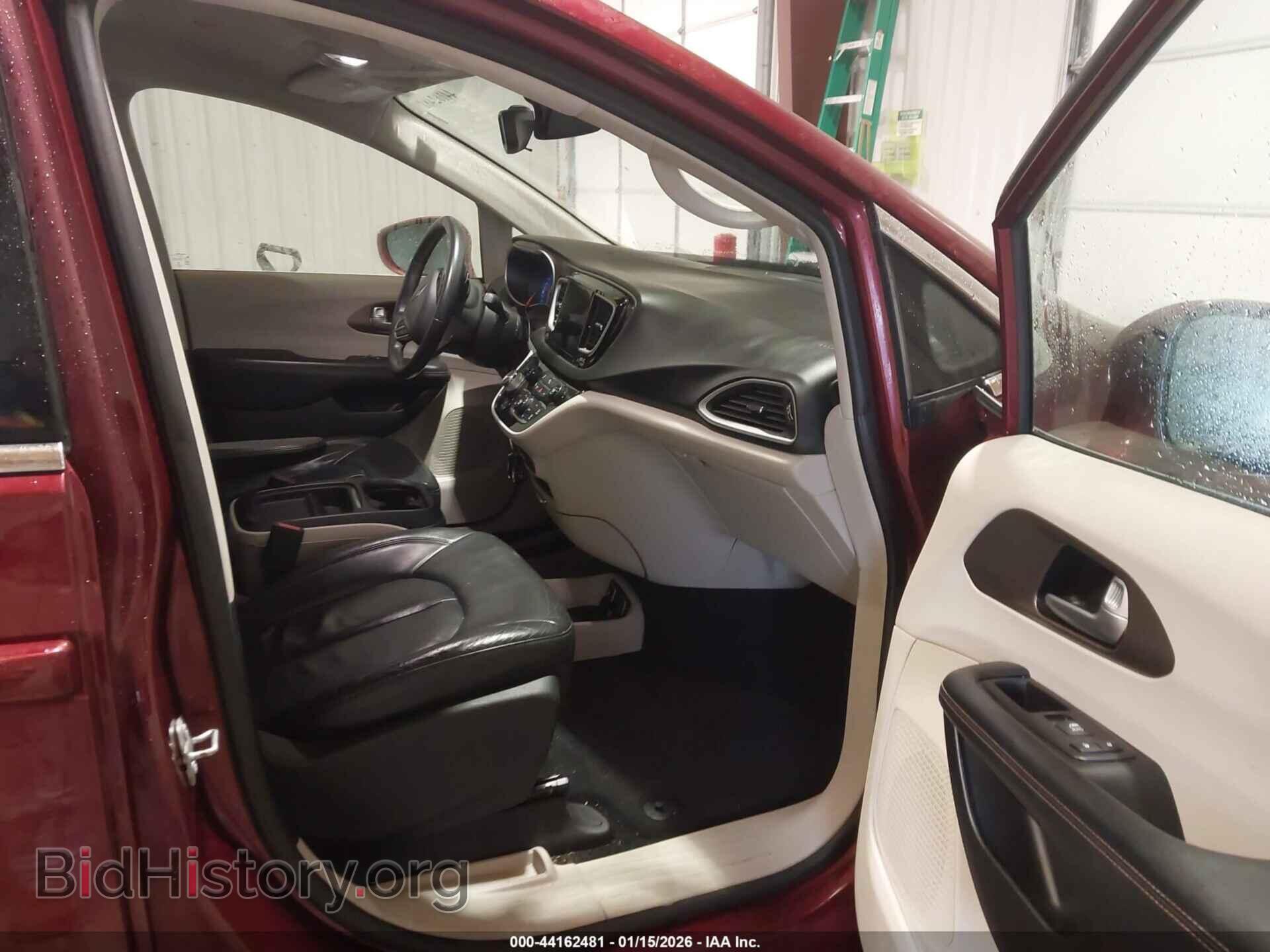 2017 CHRYSLER PACIFICA - VIN: 2C4RC1BG0HR810051 - Фото 5