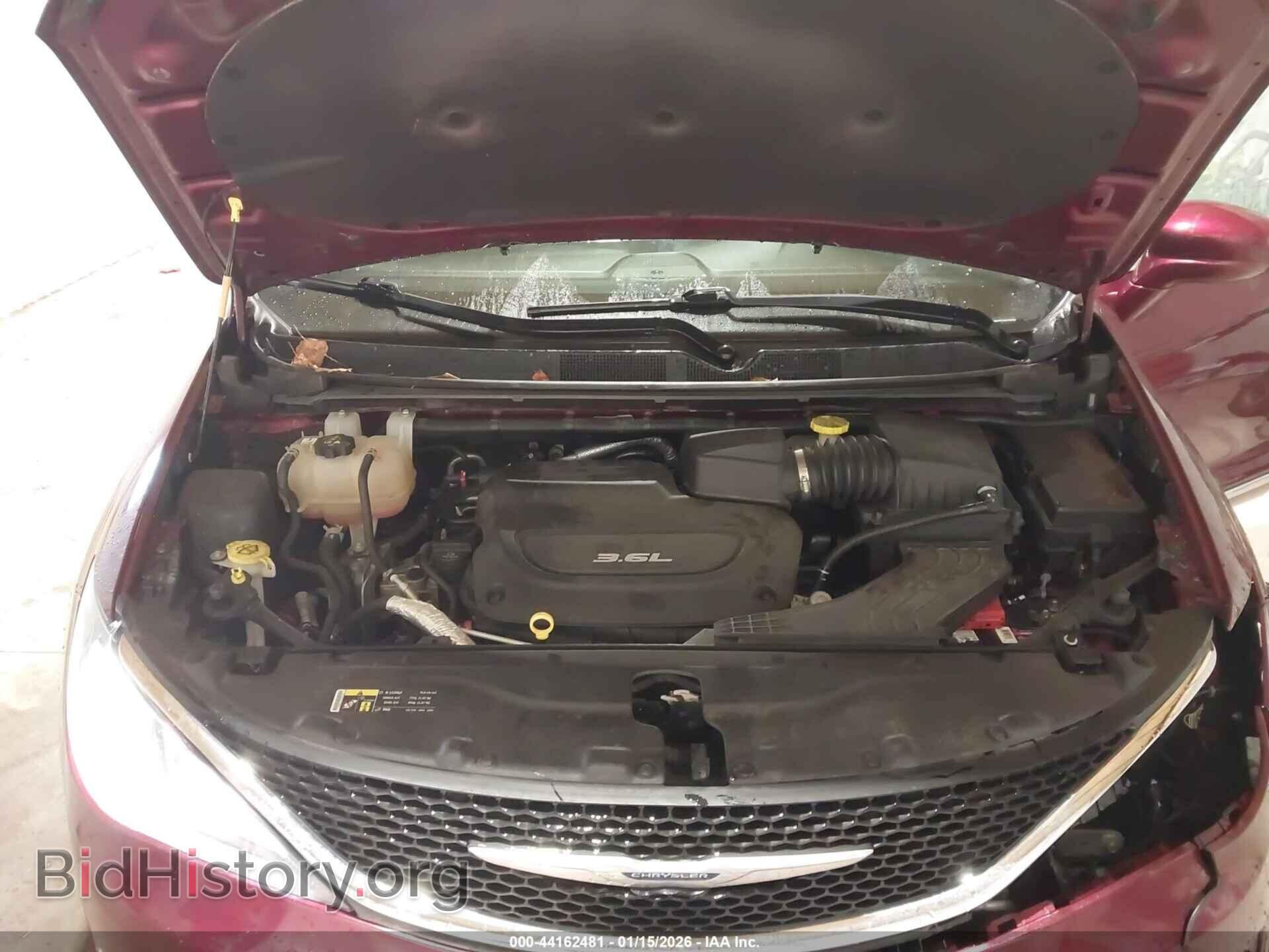 2017 CHRYSLER PACIFICA - VIN: 2C4RC1BG0HR810051 - Фото 10