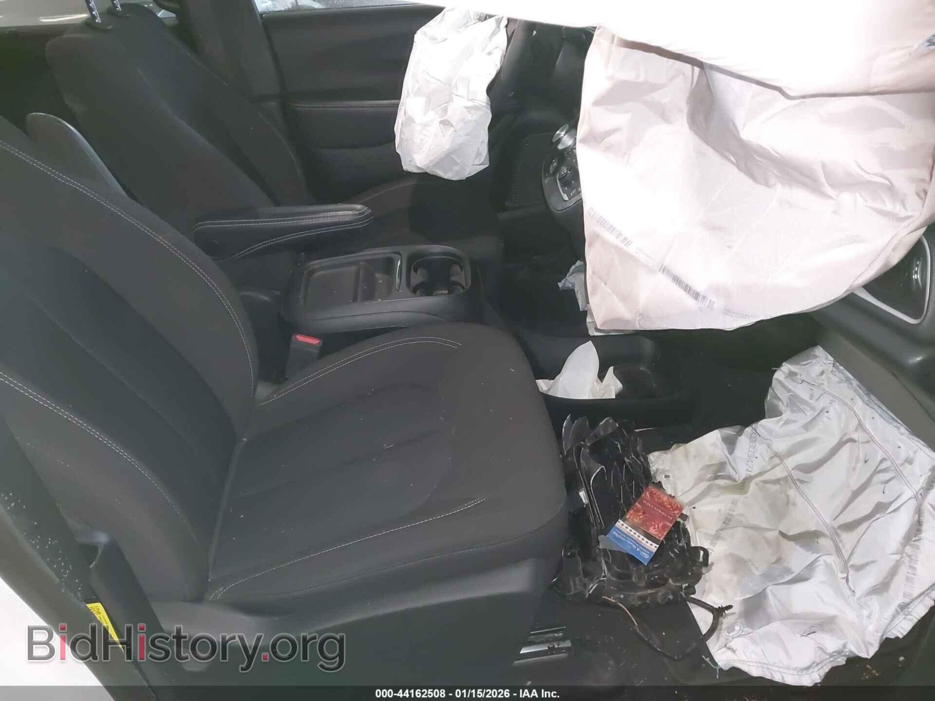 2022 CHRYSLER PACIFICA - VIN: 2C4RC1FG2NR185397 - Photo 5