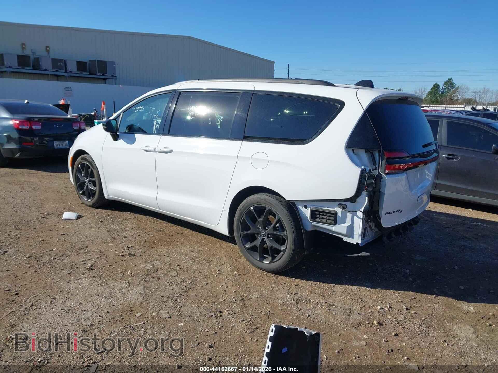 2025 CHRYSLER PACIFICA - VIN: 2C4RC1GG8SR561885 - Фото 3