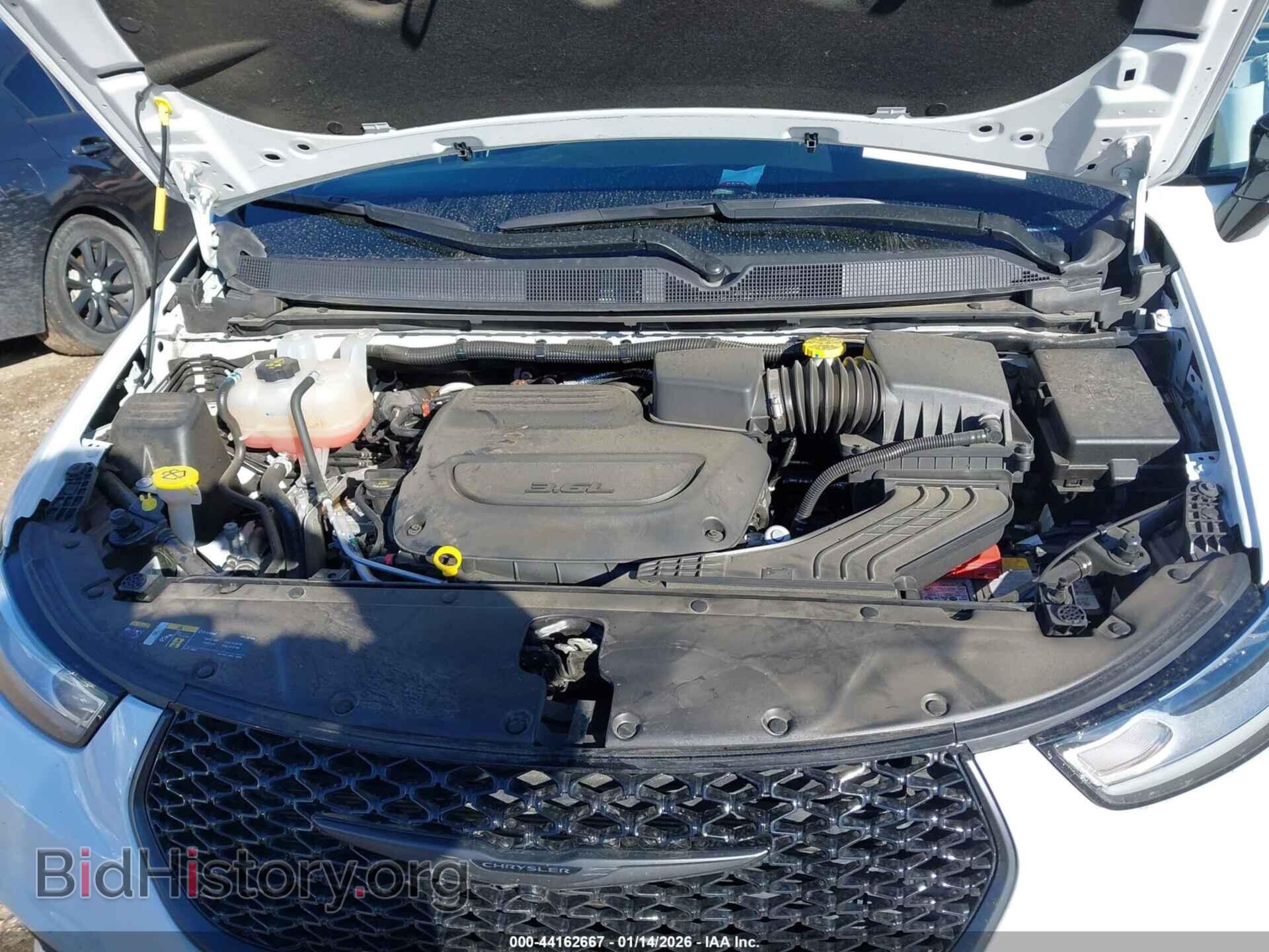 2025 CHRYSLER PACIFICA - VIN: 2C4RC1GG8SR561885 - Фото 10