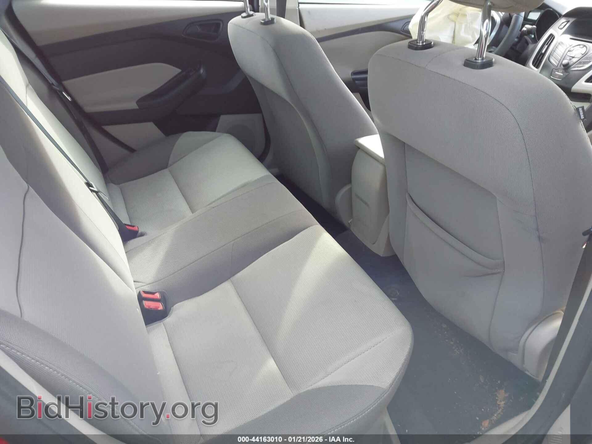 2012 FORD FOCUS - VIN: 1FAHP3F28CL254282 - Фото 8