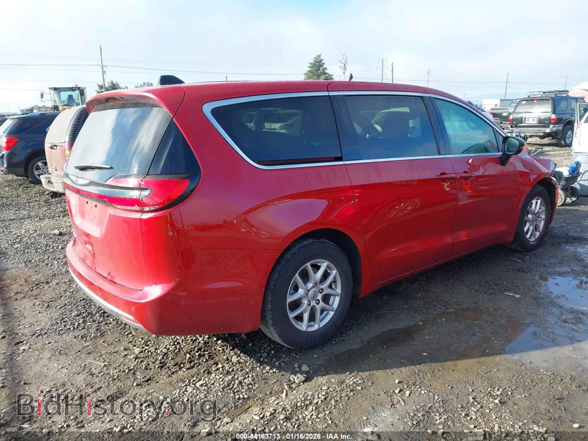 2025 CHRYSLER PACIFICA - VIN: 2C4RC1BG0SR556218 - Фото 4