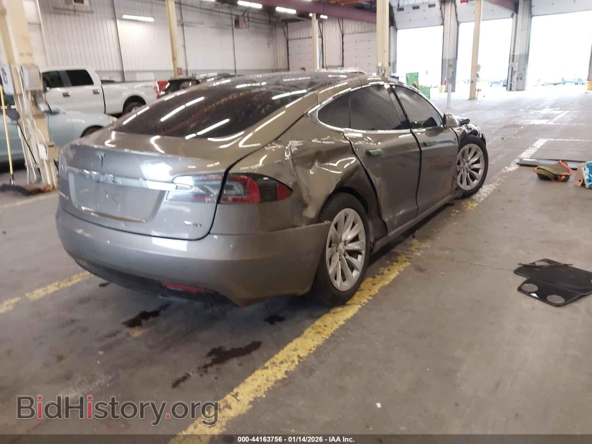 2016 TESLA MODEL S - VIN: 5YJSA1E20GF136887 - Photo 4
