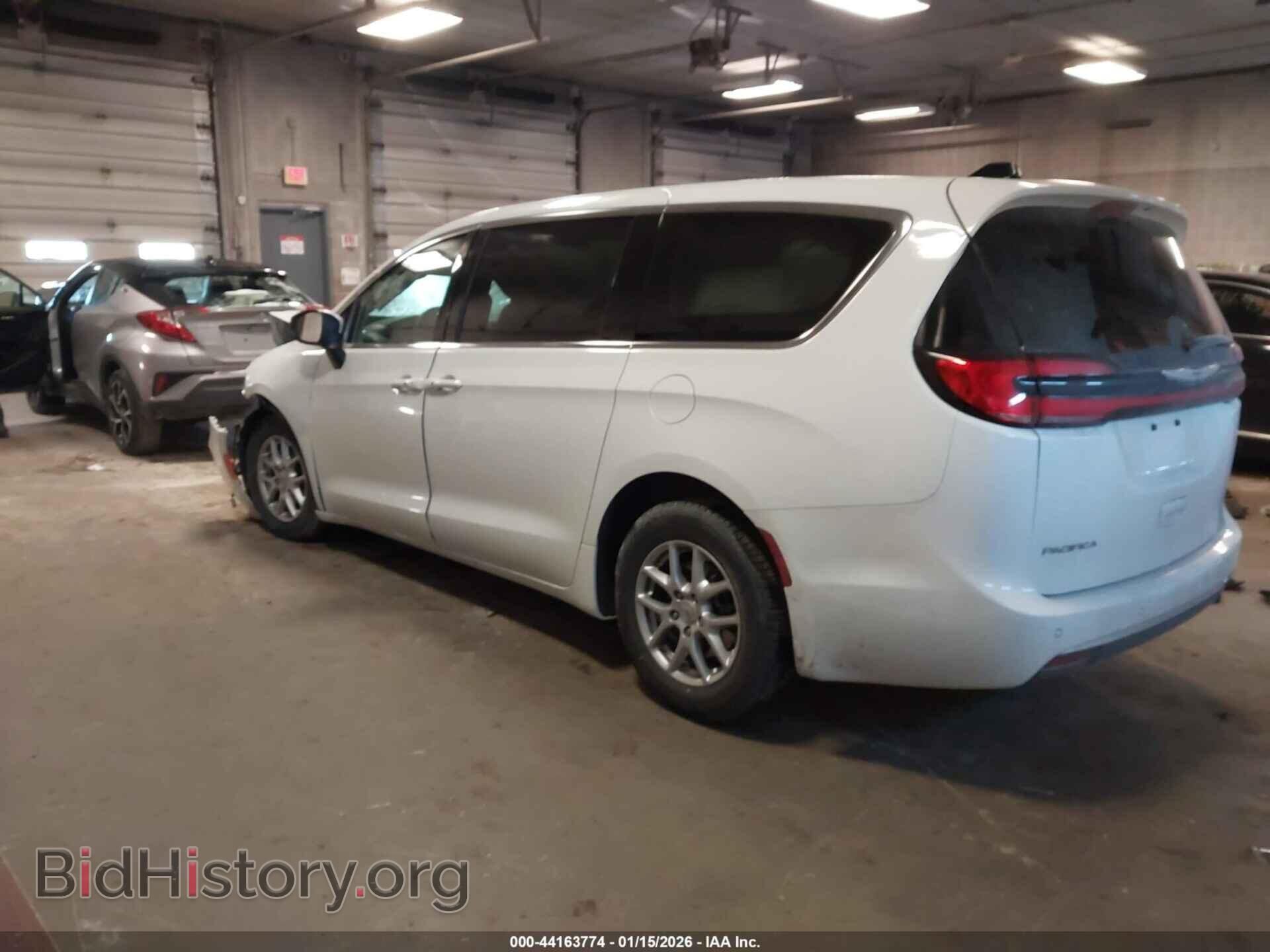 2023 CHRYSLER PACIFICA - VIN: 2C4RC1BG2PR524331 - Photo 3