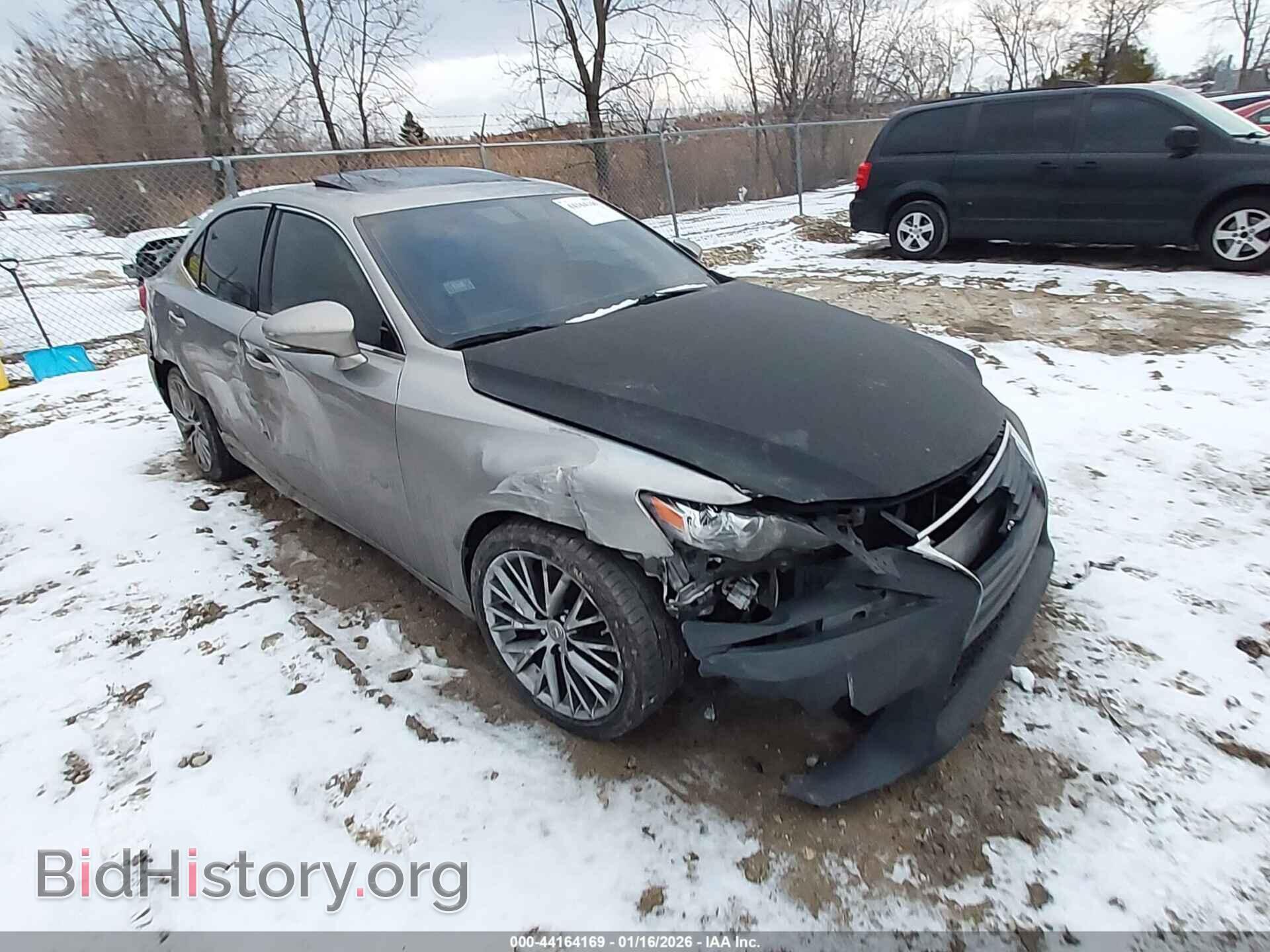 Фотография JTHCF1D26F5021037 - LEXUS IS 250 2015