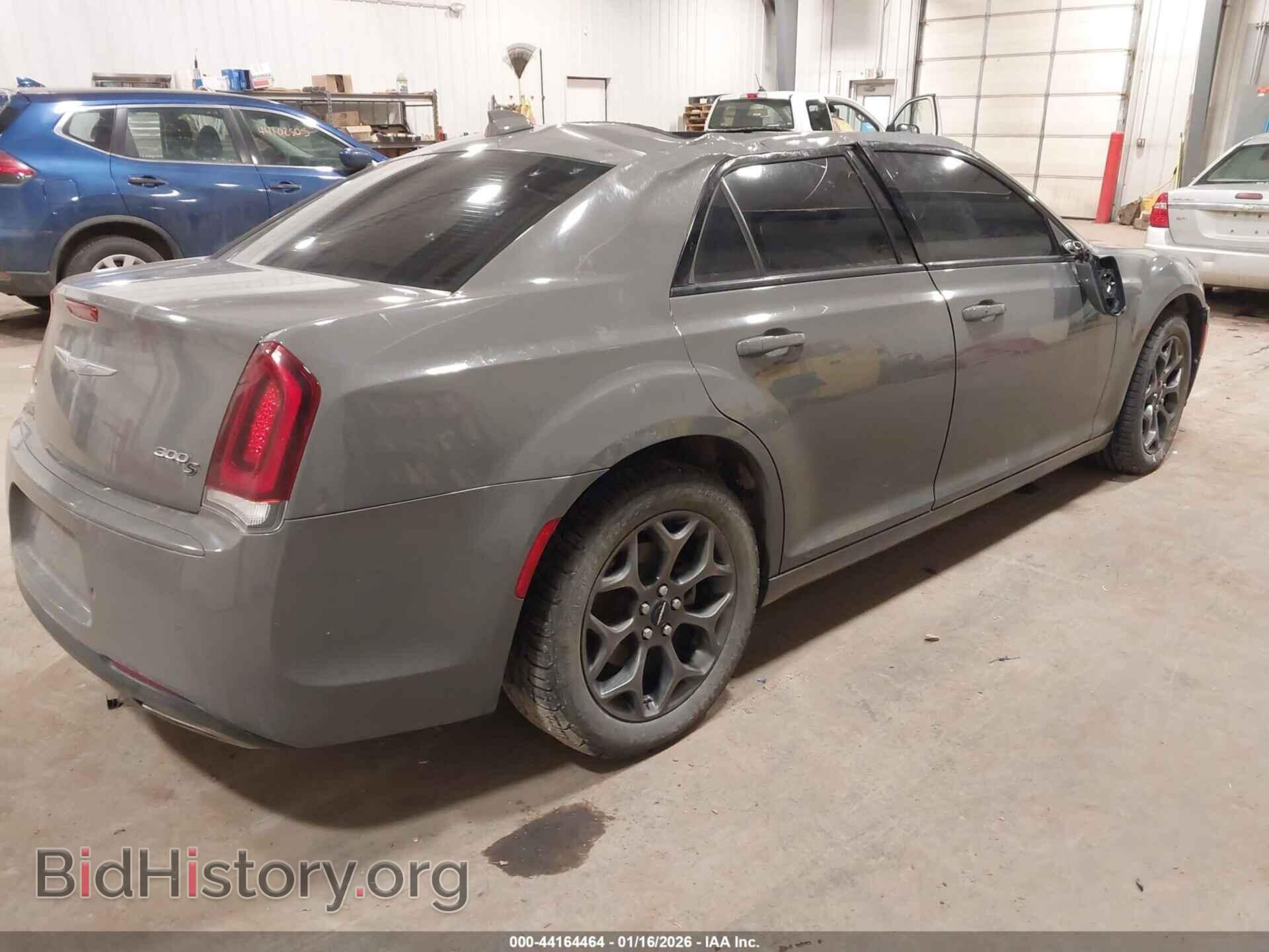 2018 CHRYSLER 300 - VIN: 2C3CCAGG2JH149444 - Фото 4