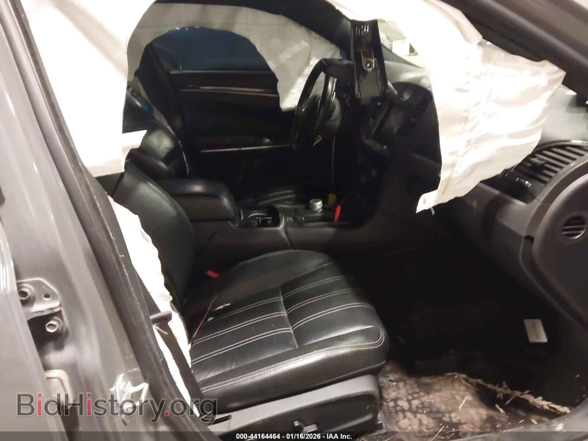 2018 CHRYSLER 300 - VIN: 2C3CCAGG2JH149444 - Фото 5