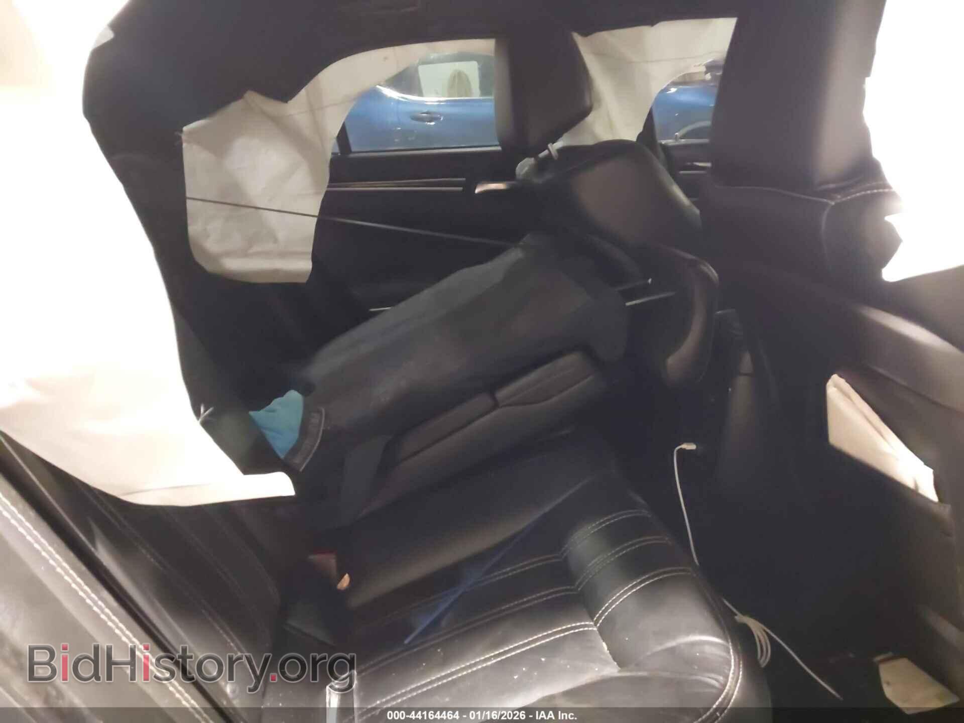 2018 CHRYSLER 300 - VIN: 2C3CCAGG2JH149444 - Фото 8
