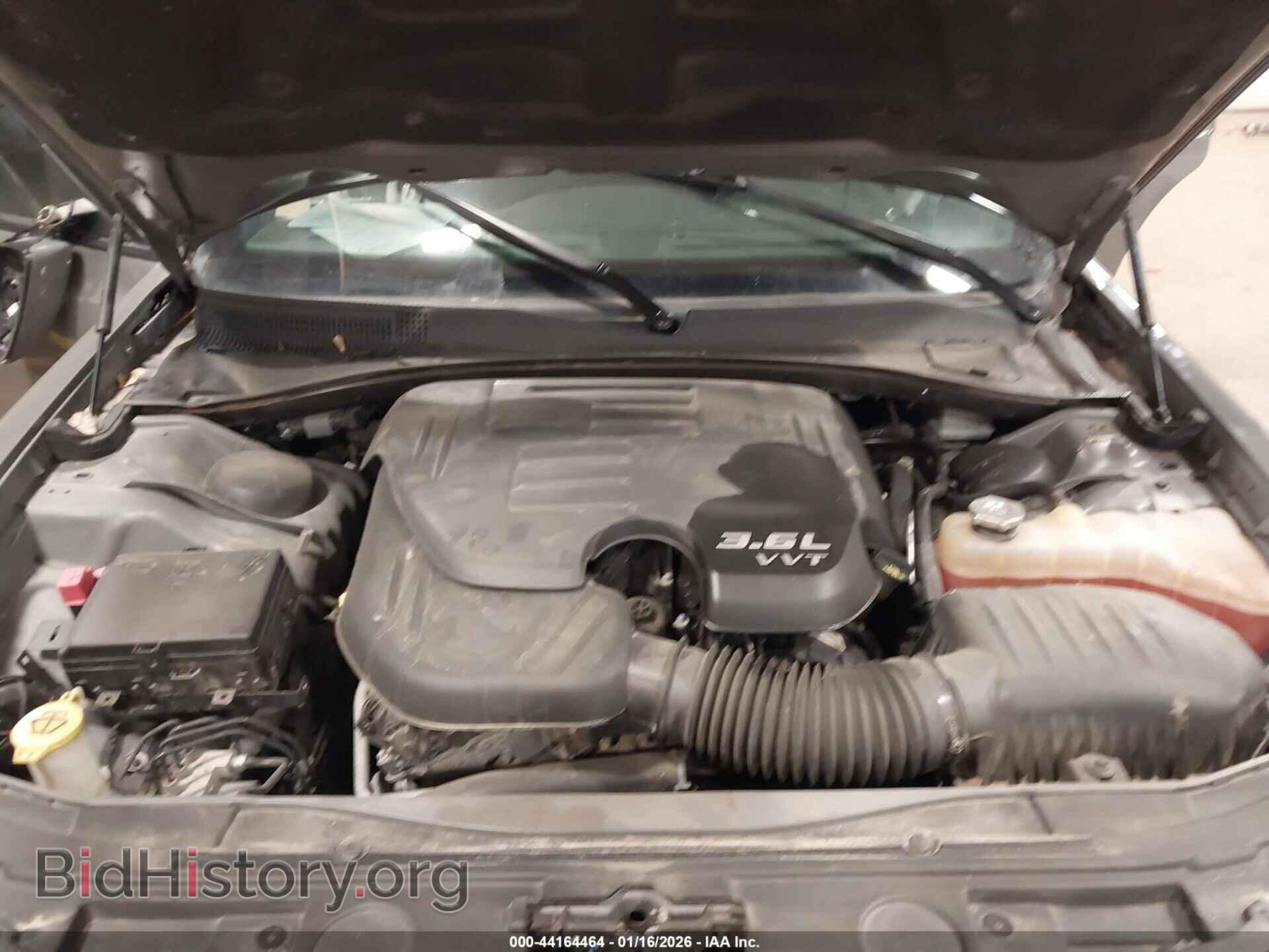 2018 CHRYSLER 300 - VIN: 2C3CCAGG2JH149444 - Фото 10