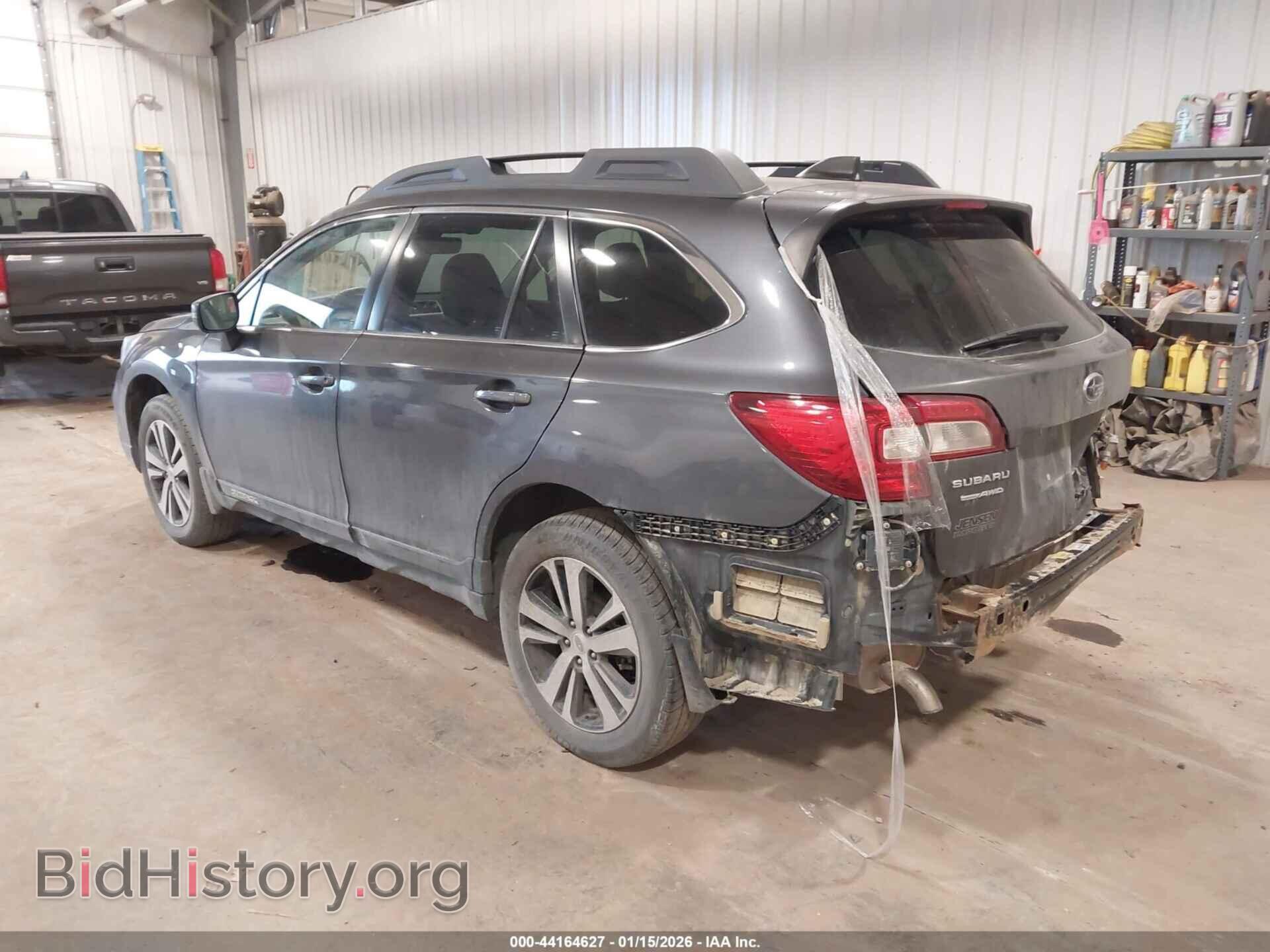 2019 SUBARU OUTBACK - VIN: 4S4BSAJC0K3346662 - Фото 3