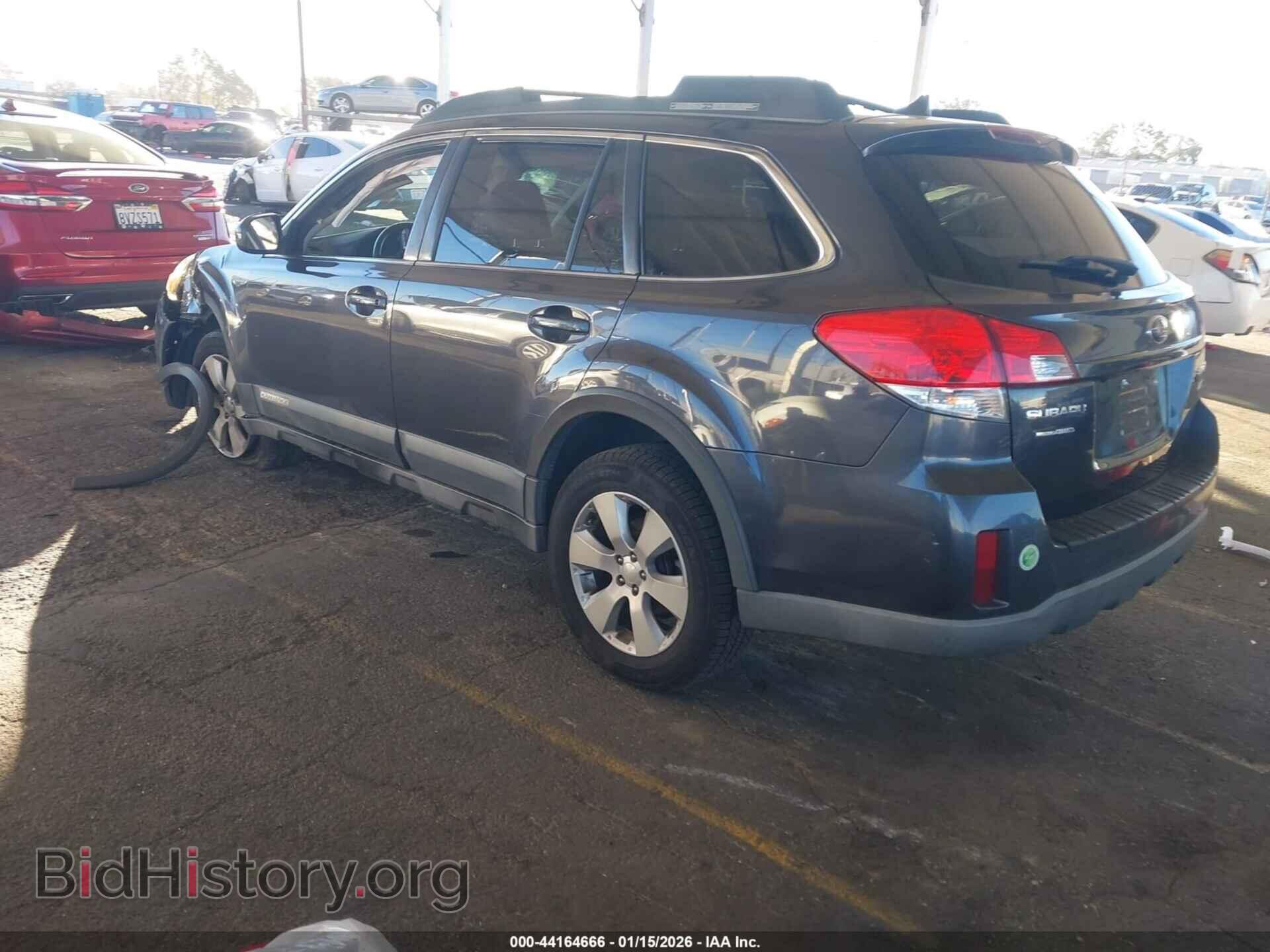 2011 SUBARU OUTBACK - VIN: 4S4BRBKC8B3356582 - Фото 3