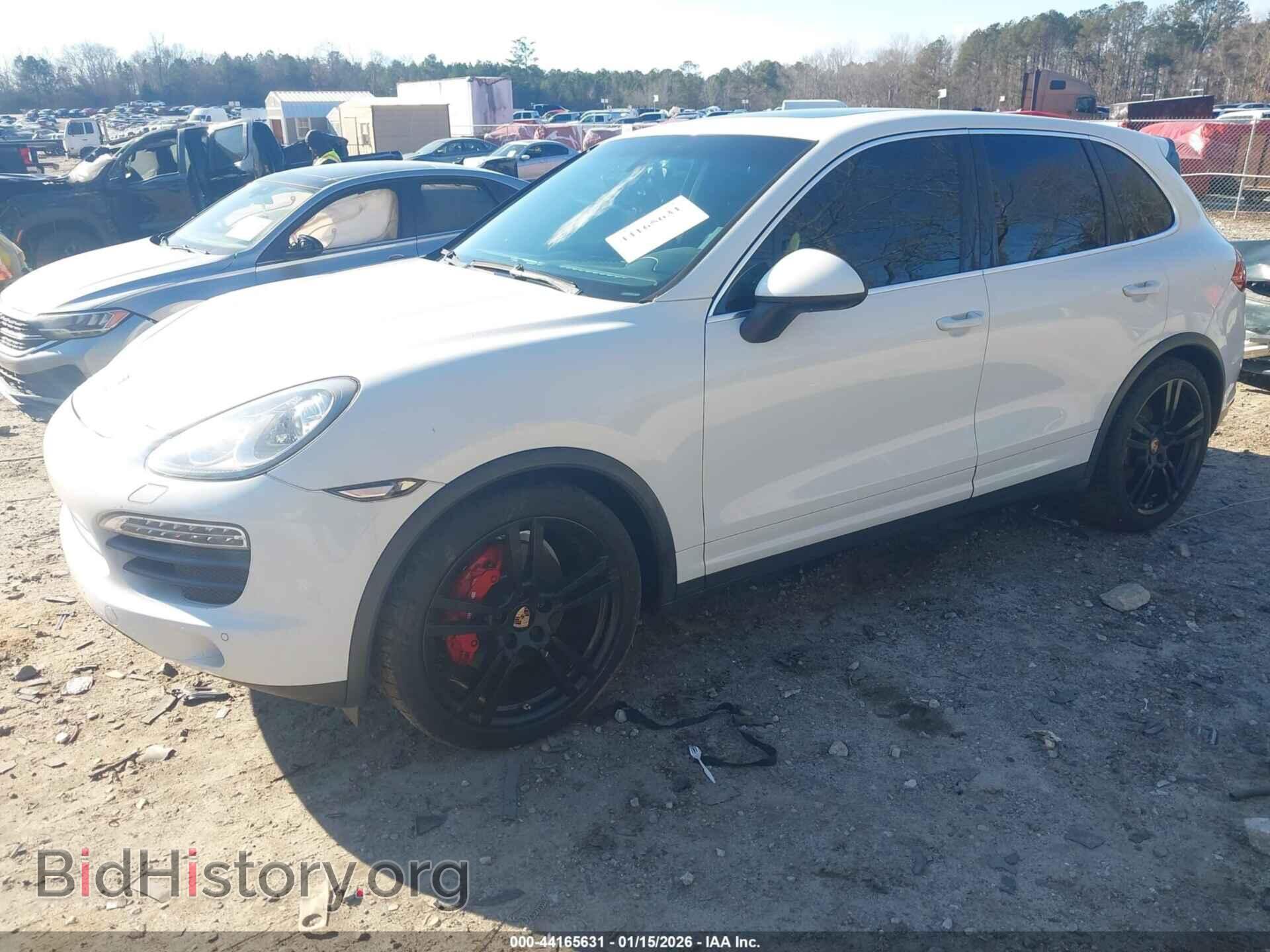 2013 PORSCHE CAYENNE - VIN: WP1AB2A26DLA85634 - Photo 2