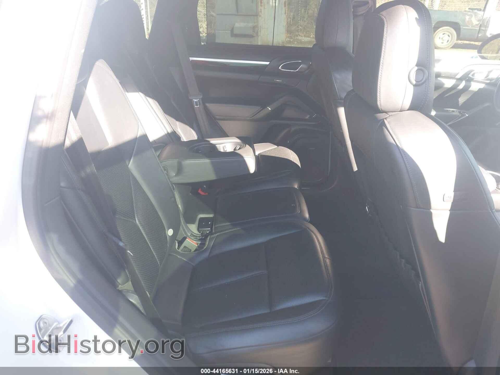 2013 PORSCHE CAYENNE - VIN: WP1AB2A26DLA85634 - Photo 8