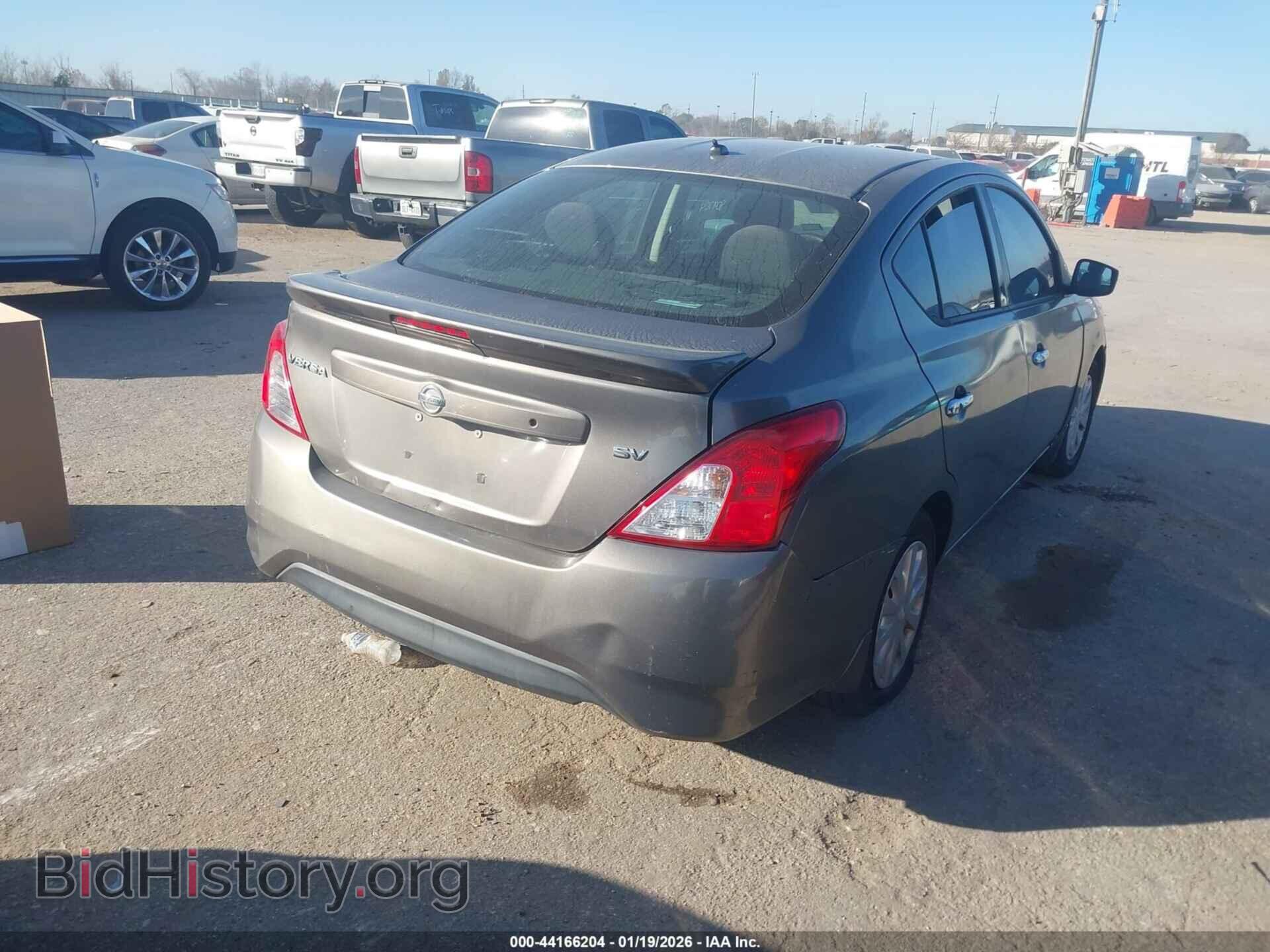 2017 NISSAN VERSA - VIN: 3N1CN7AP8HL809704 - Фото 4