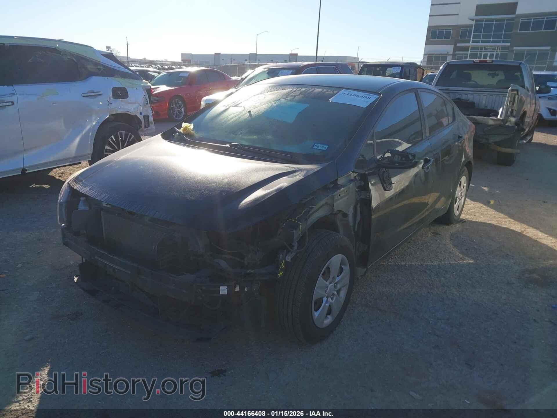 2017 KIA FORTE - VIN: 3KPFL4A77HE086169 - Фото 2